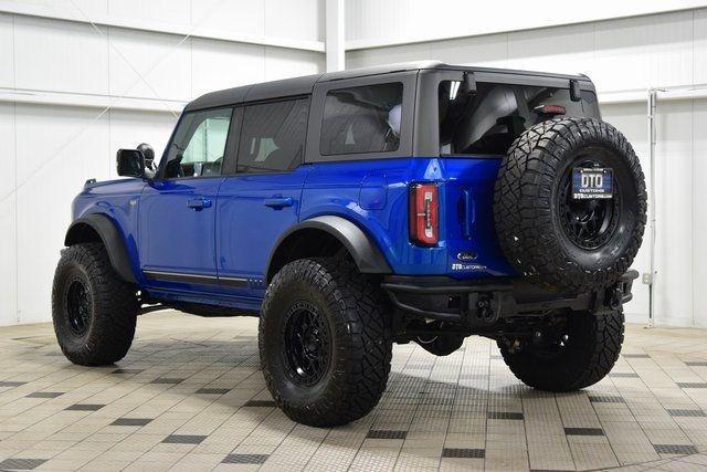 2021 Ford Bronco First Edition - 4