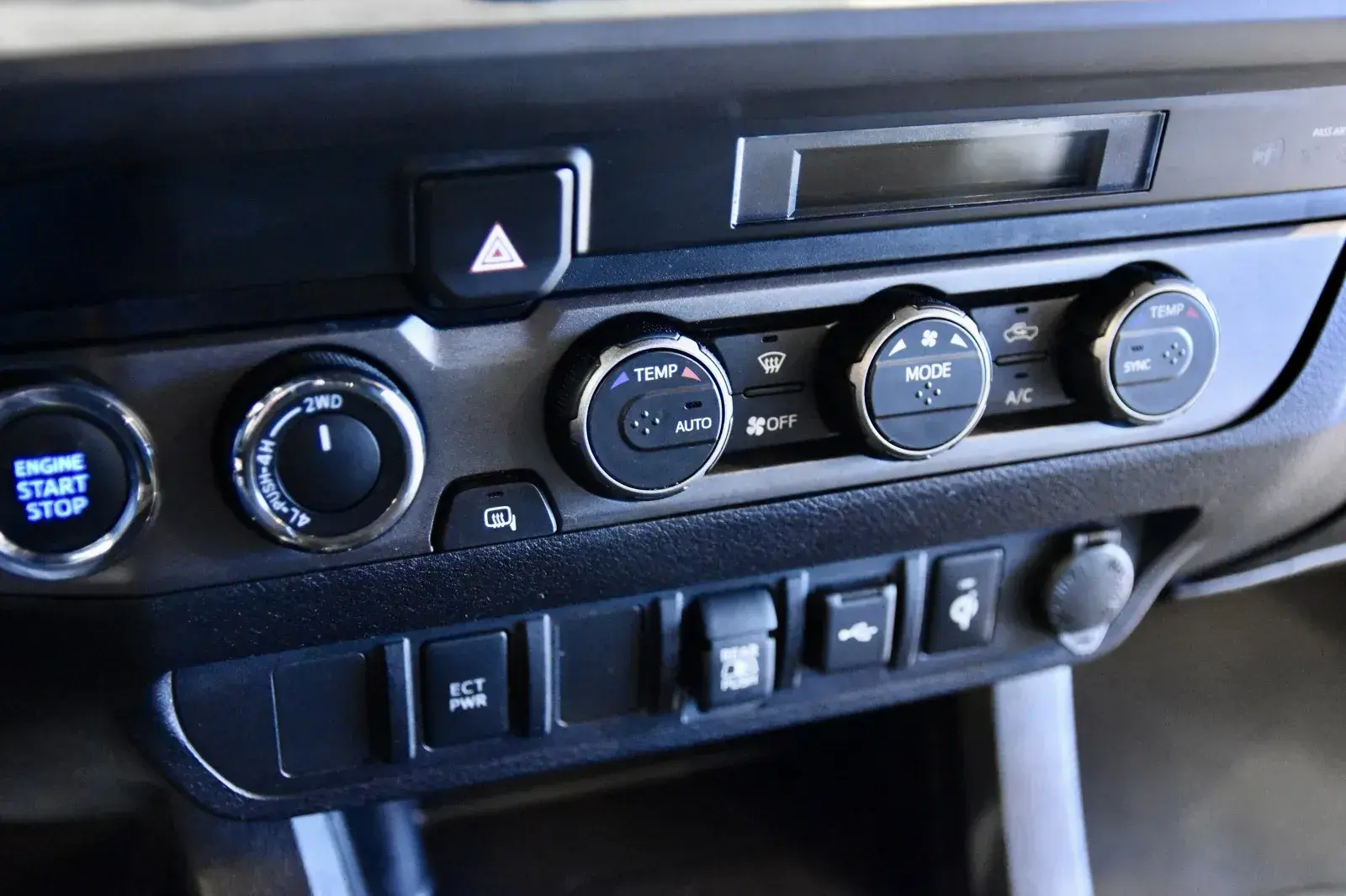 2023 Toyota Tacoma TRD Off-Road