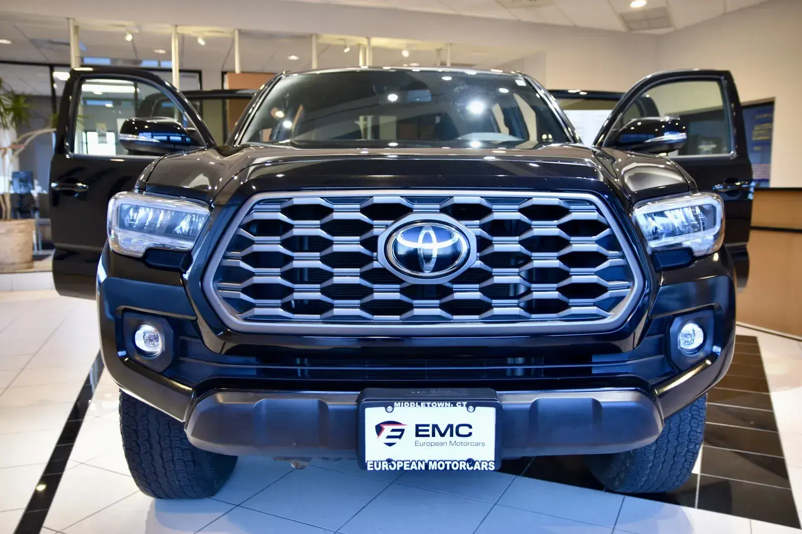 2023 Toyota Tacoma TRD Off-Road - 2