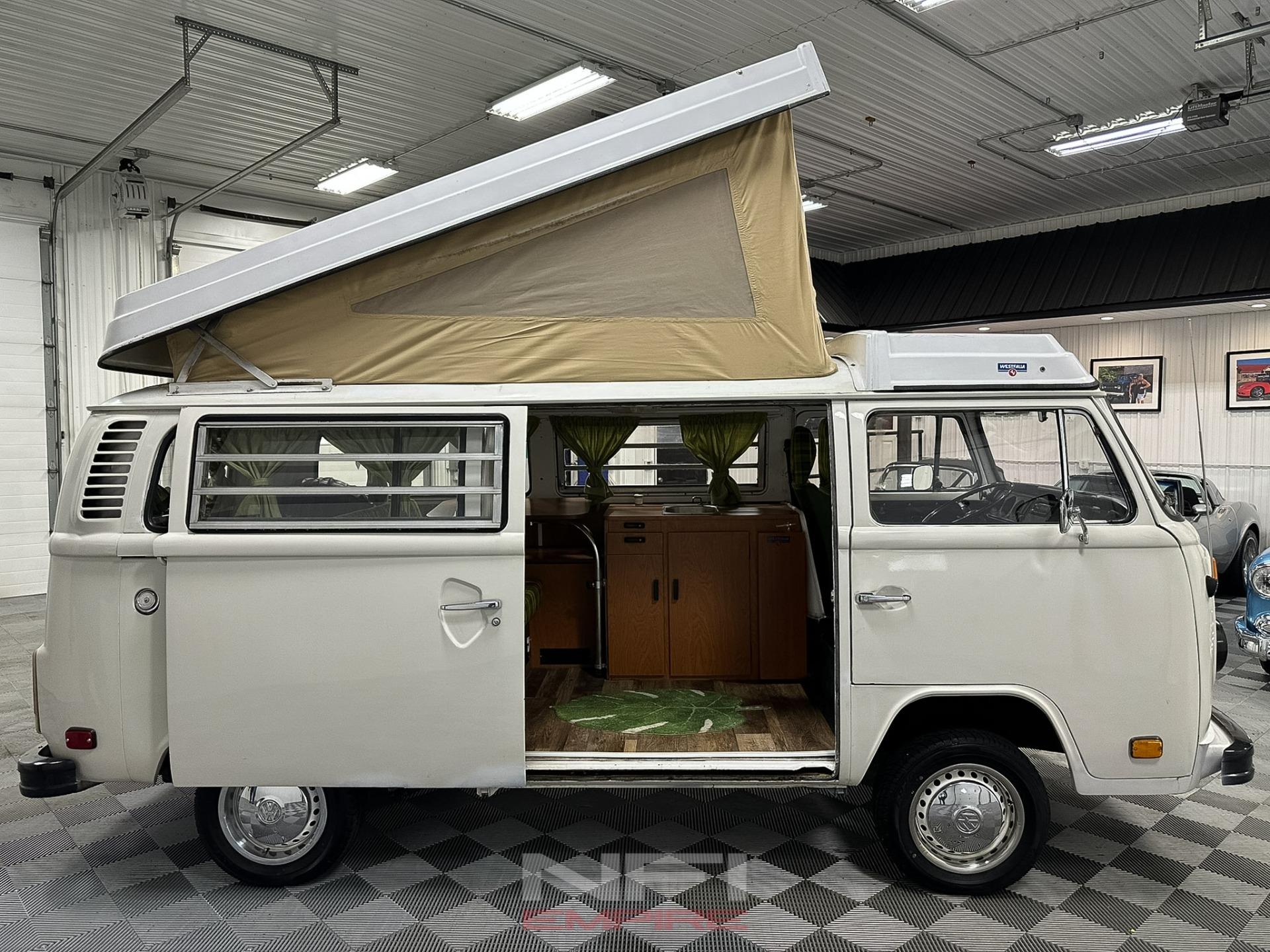 1977 Volkswagen Westfalia Camper Van