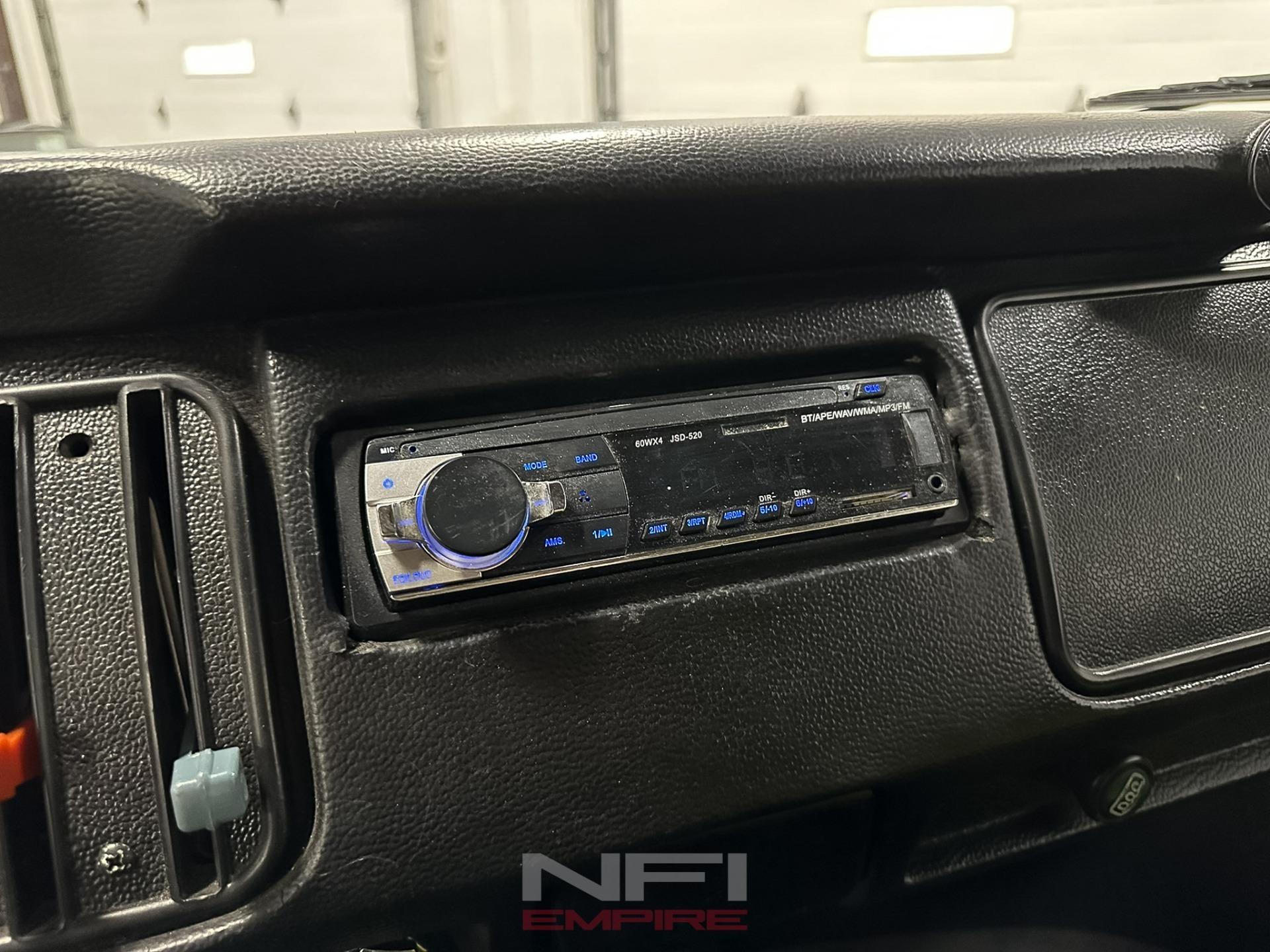 1977 Volkswagen Westfalia Camper Van