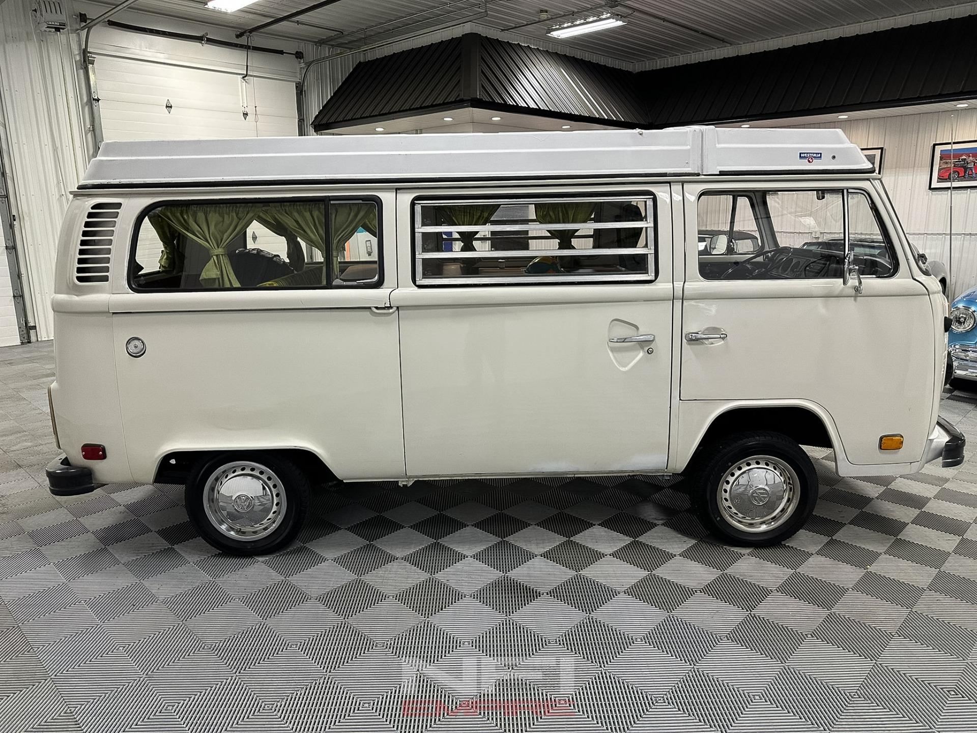 1977 Volkswagen Westfalia Camper Van