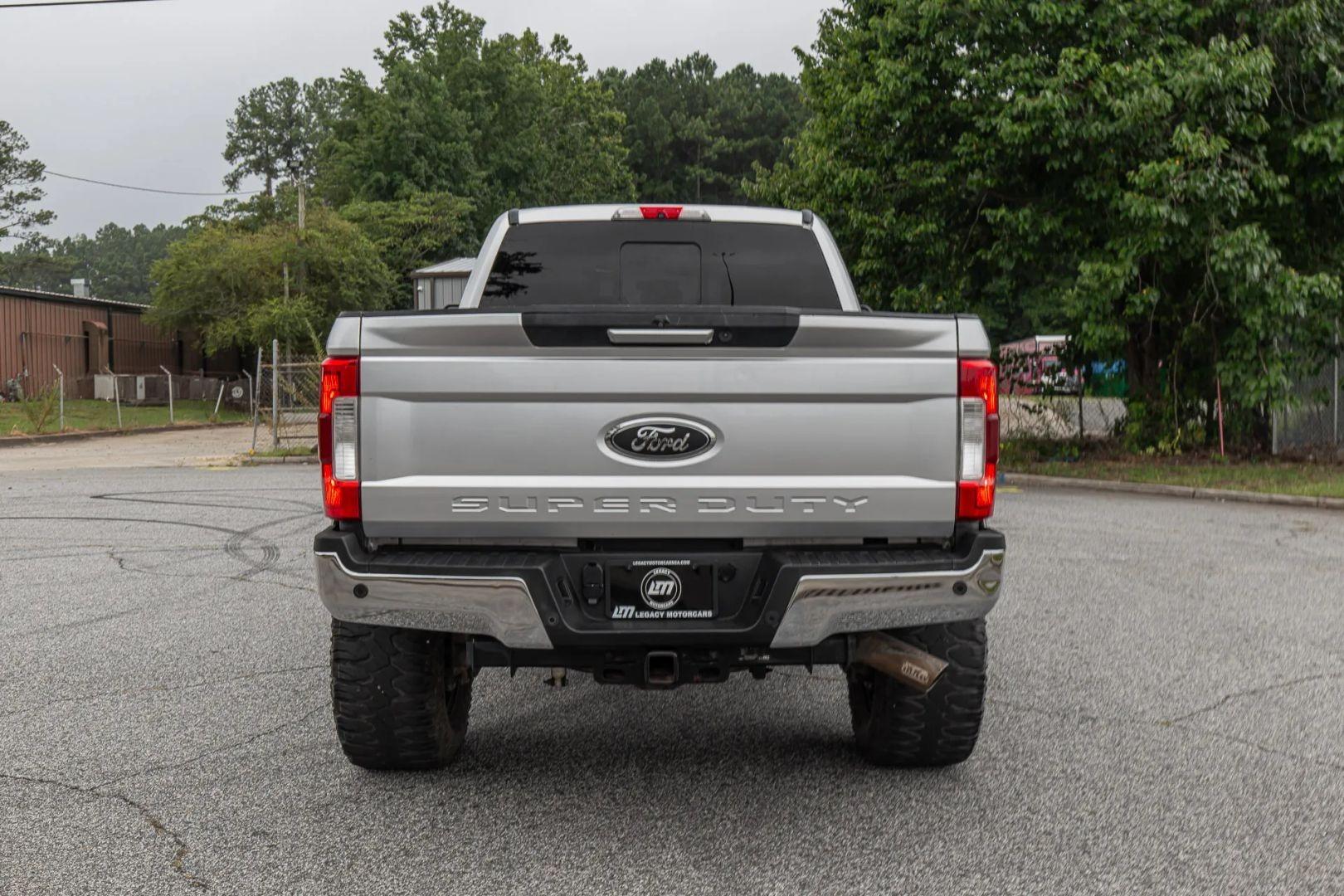 2019 Ford F-350 Super Duty Lariat