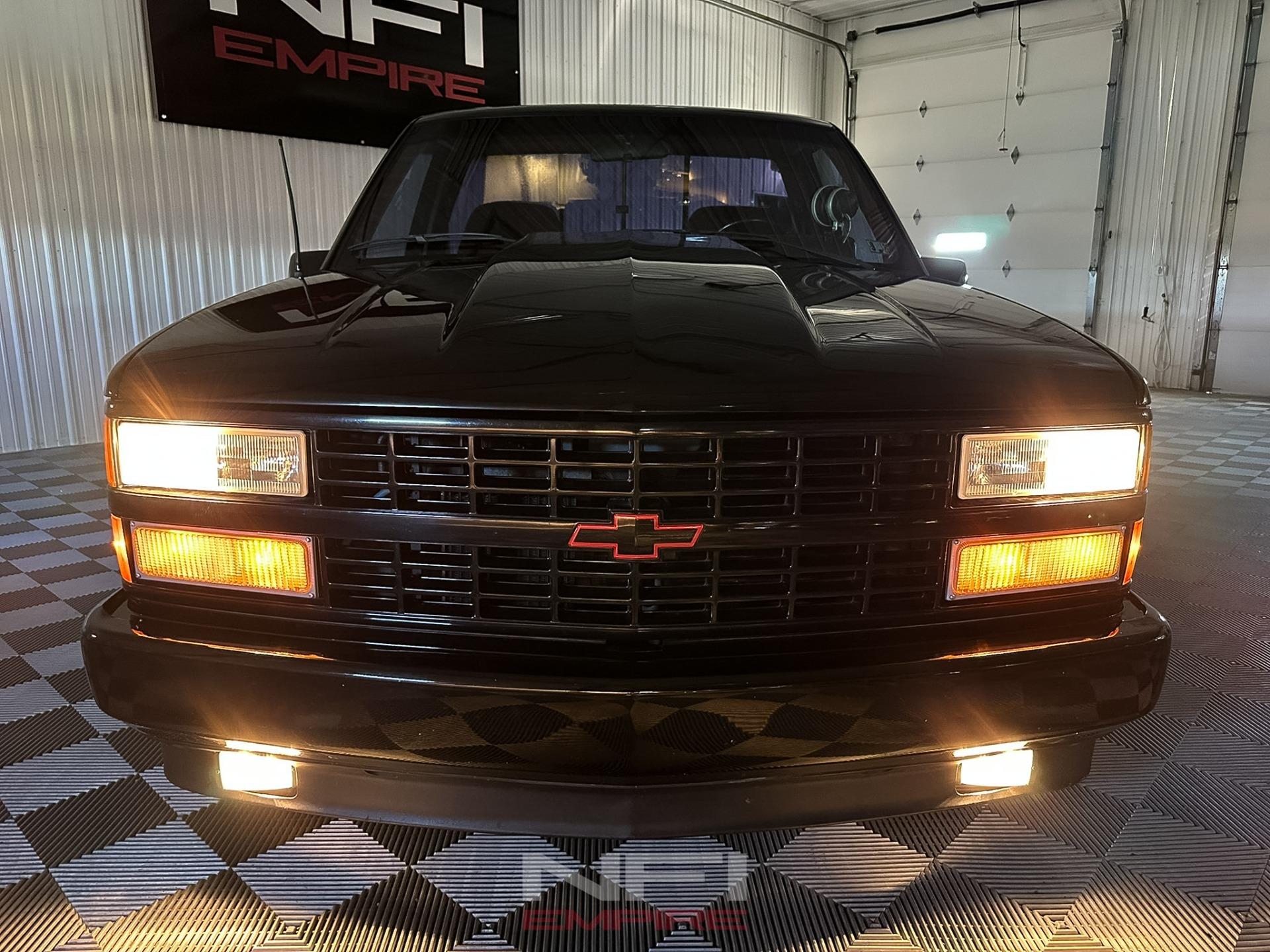 38k-Mile 1990 Chevrolet C1500 383 Cheyenne