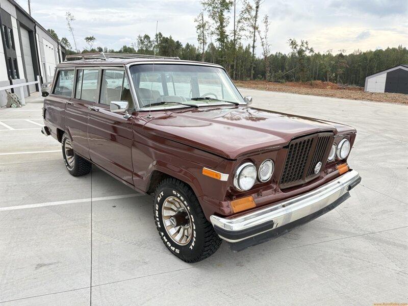  Jeep Wagoneer