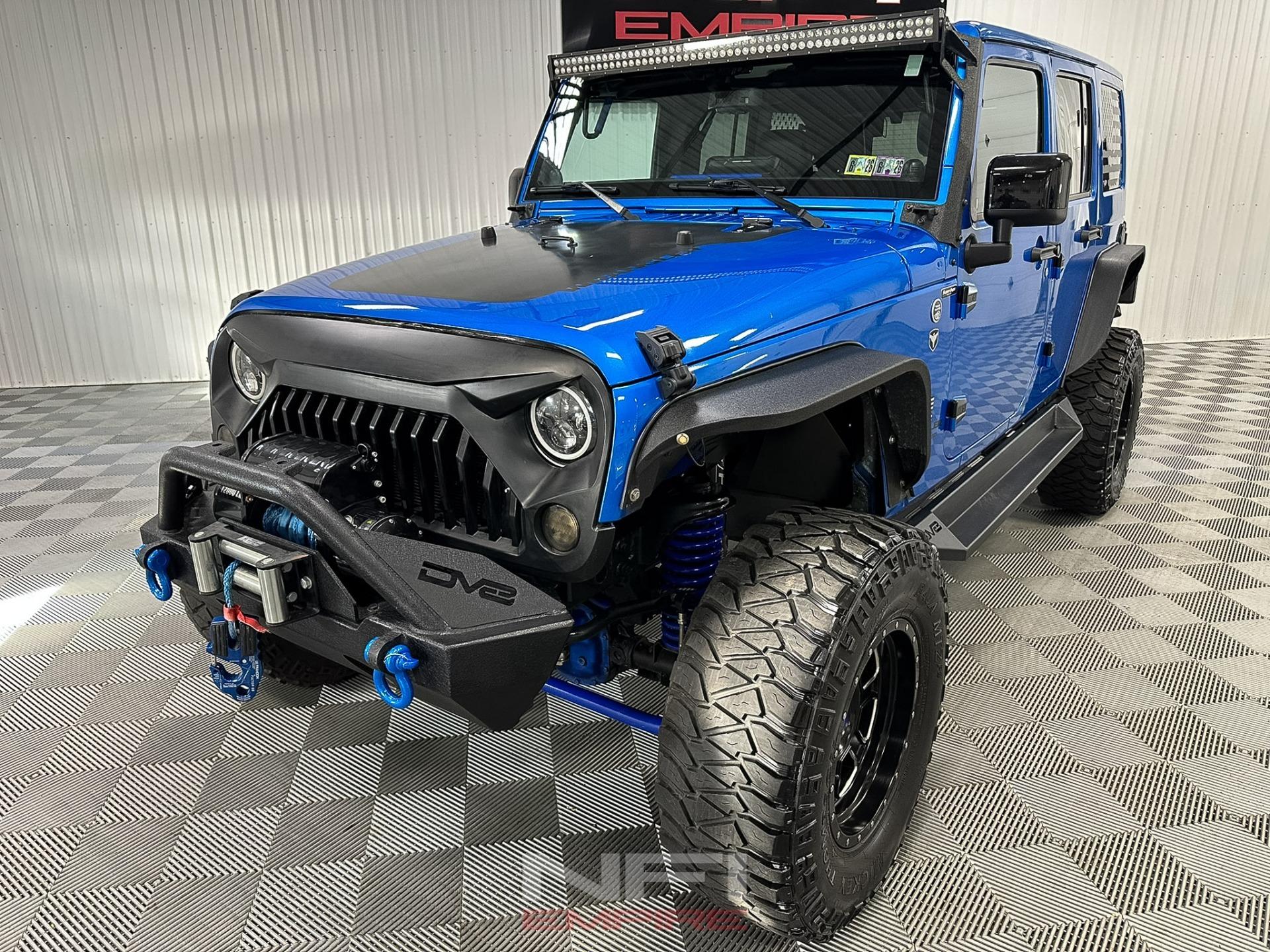2014 Jeep Wrangler Unlimited Altitude Sport - 2