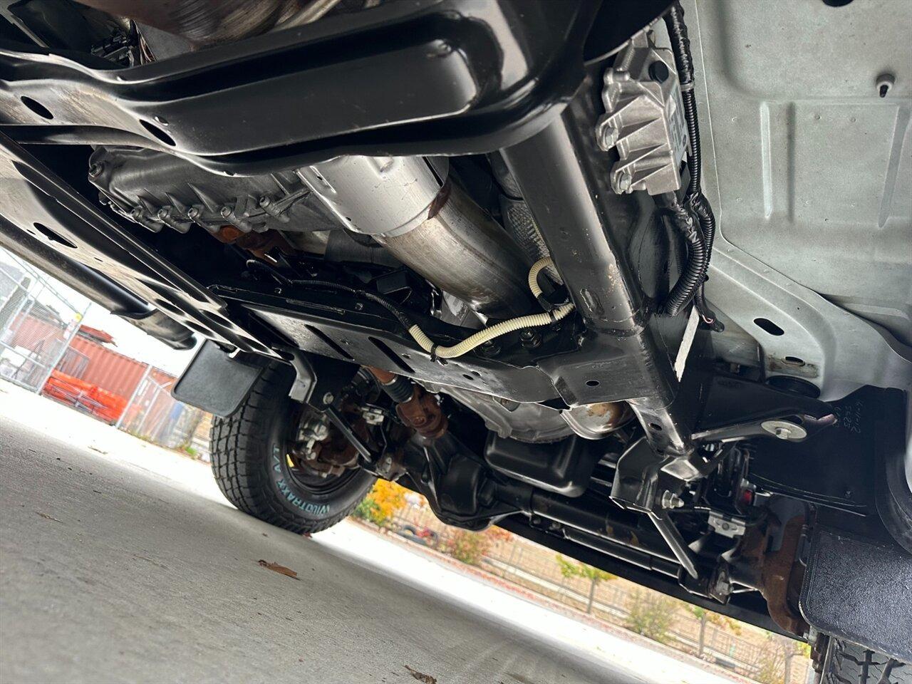 2012 RAM 3500 Dually 4×4