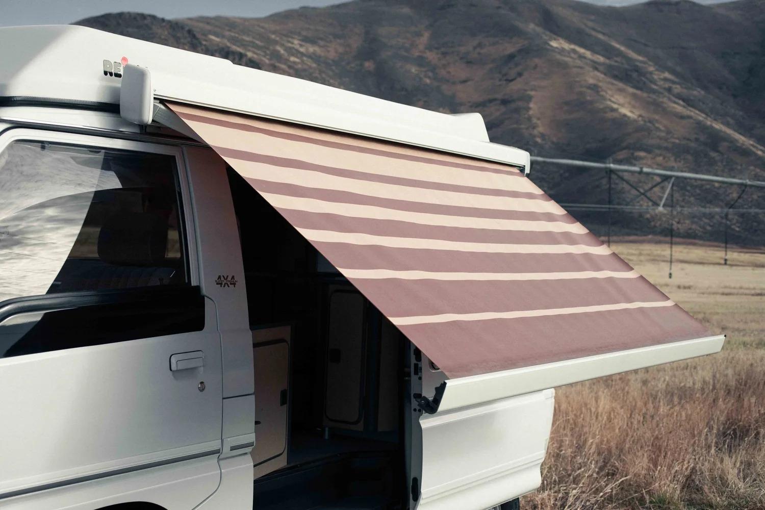 1993 Delica L300 Star Wagon Reimo