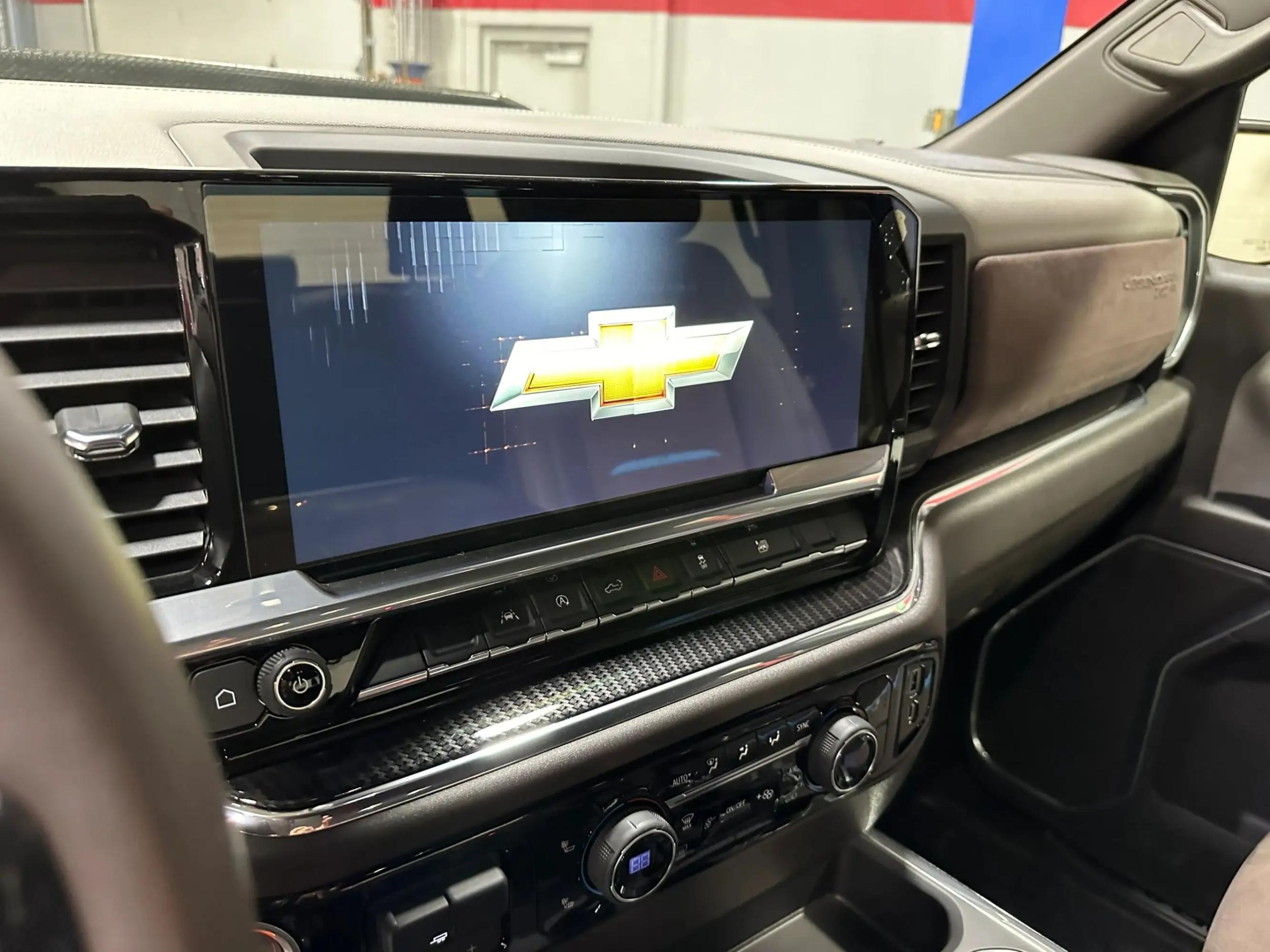 2023 Chevy Silverado 1500 RST Legendary #001