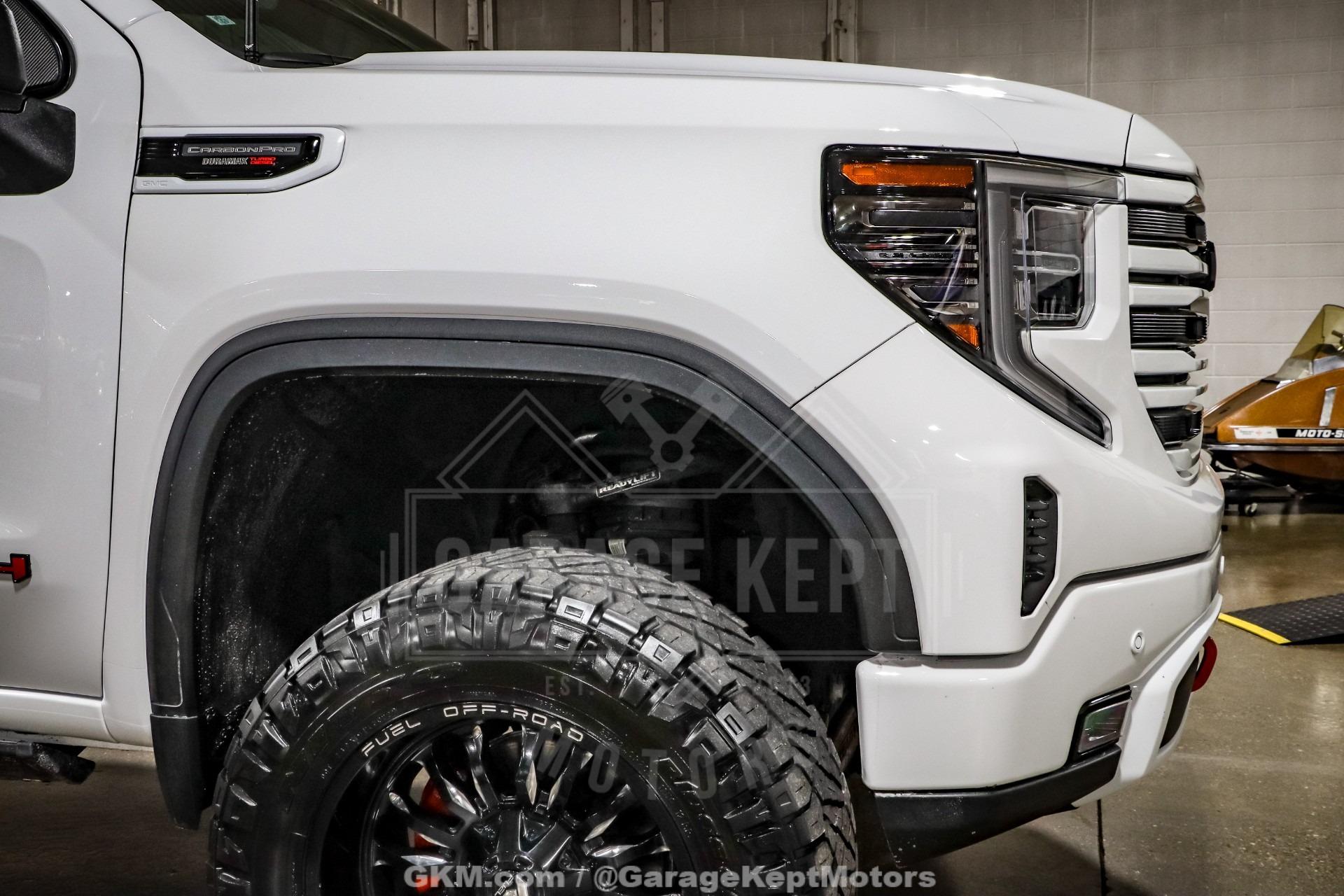 2023 GMC Sierra 1500 AT4
