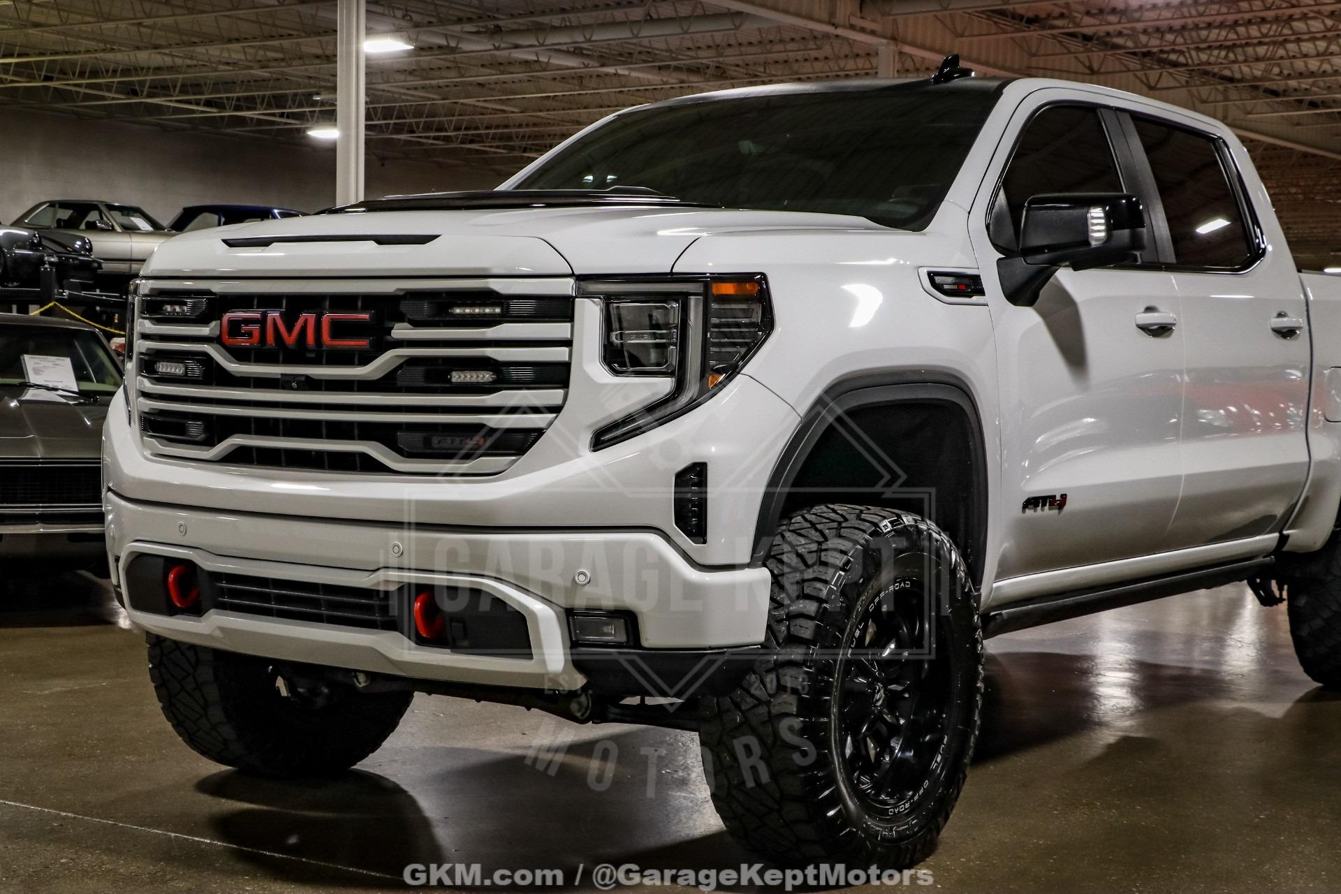 2023 GMC Sierra 1500 AT4