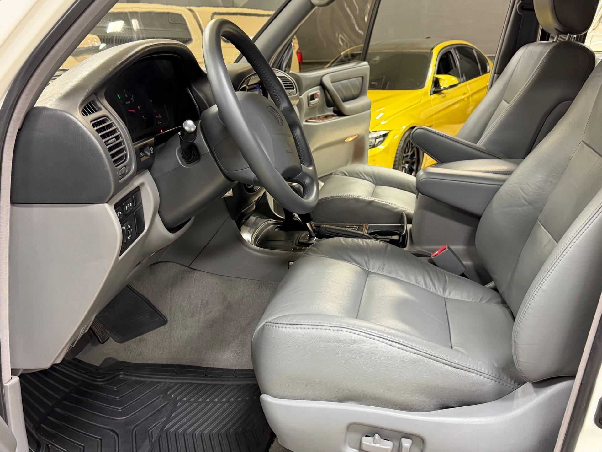 Modified 2000 Toyota Land Cruiser