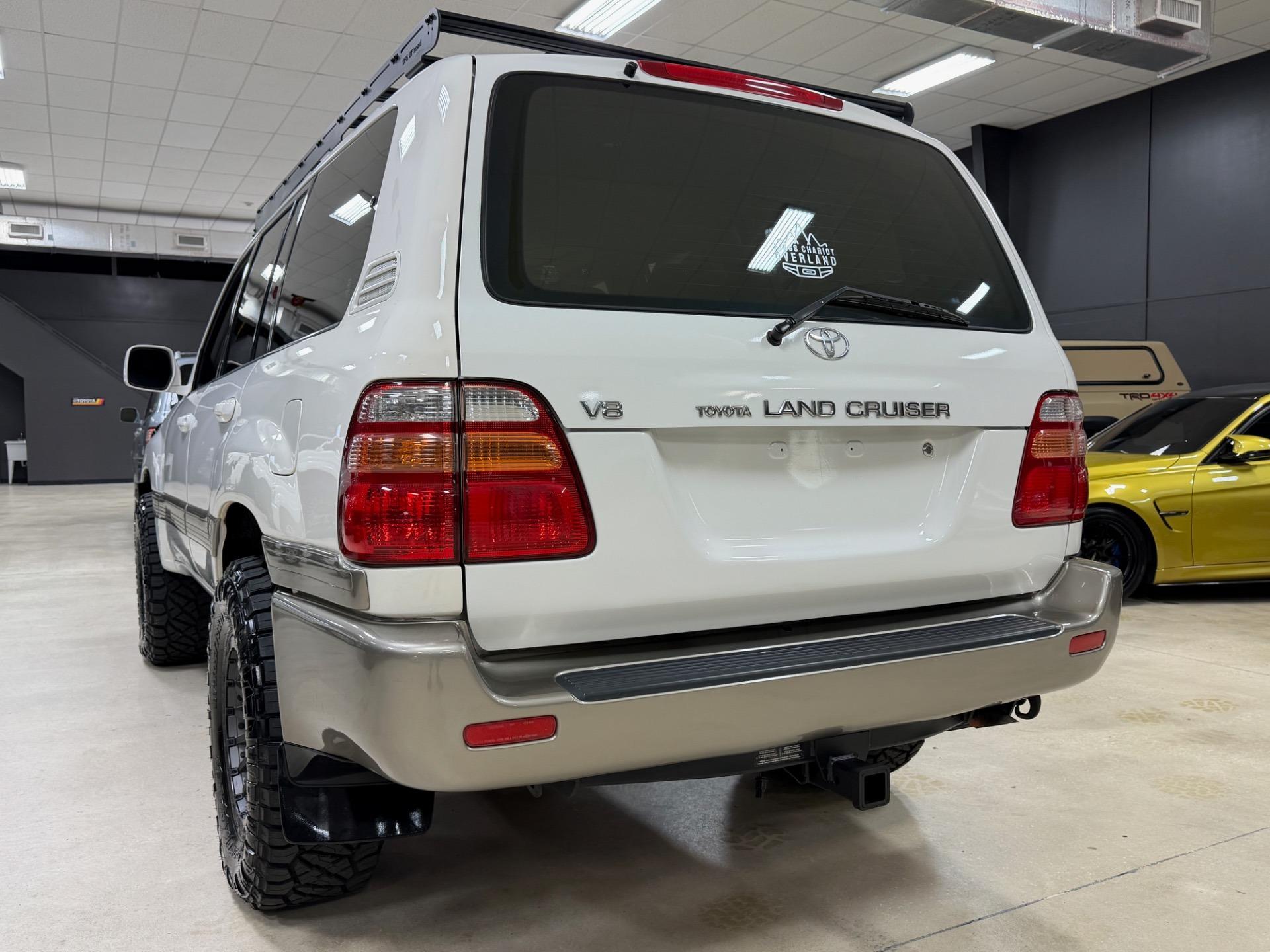 Modified 2000 Toyota Land Cruiser