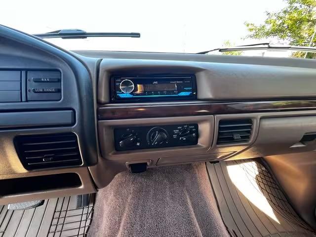 1996 Ford Bronco Eddie Bauer