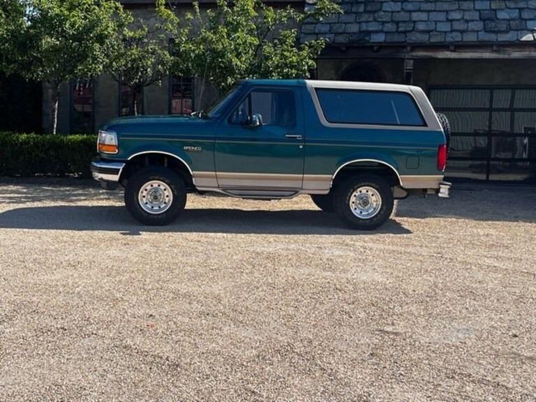 1996 Ford Bronco Eddie Bauer - 2