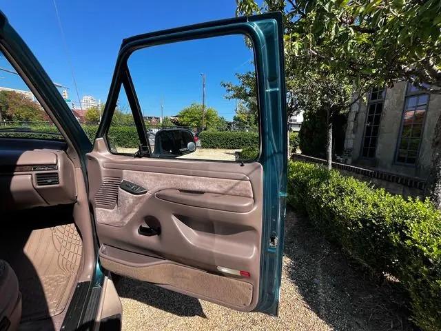 1996 Ford Bronco Eddie Bauer