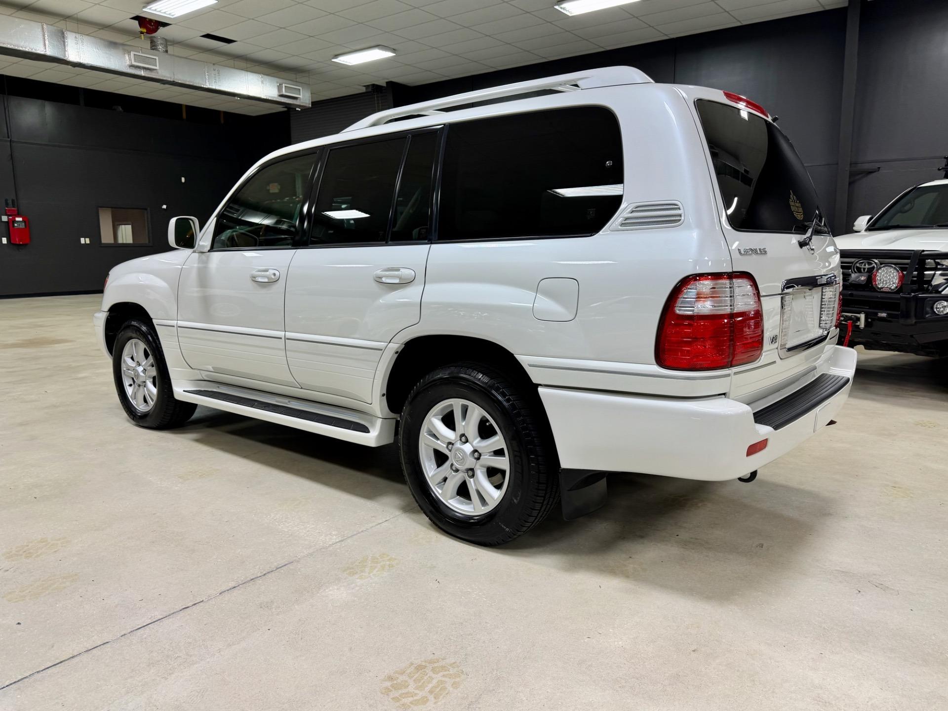 2005 Lexus LX 470