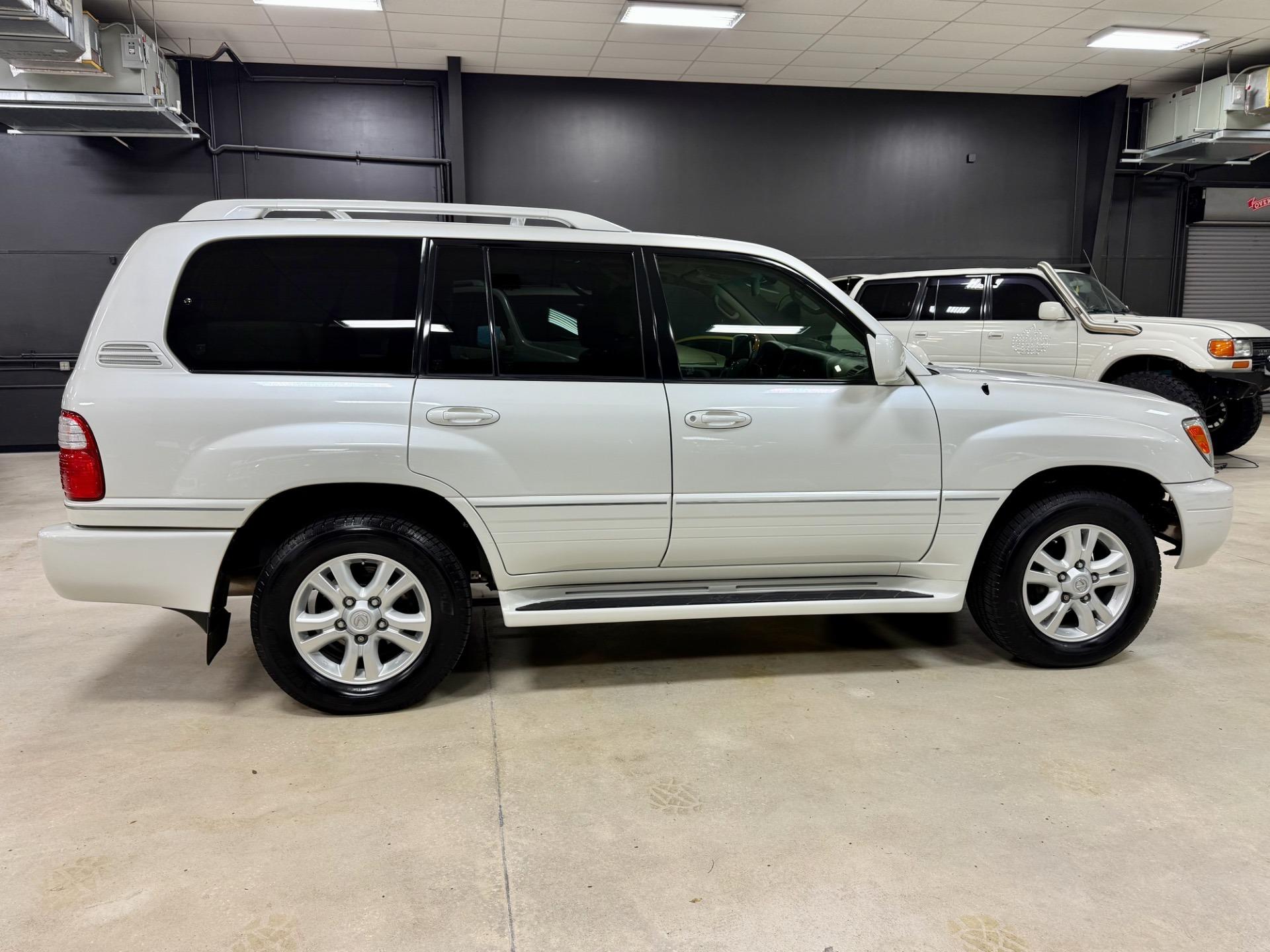 2005 Lexus LX 470