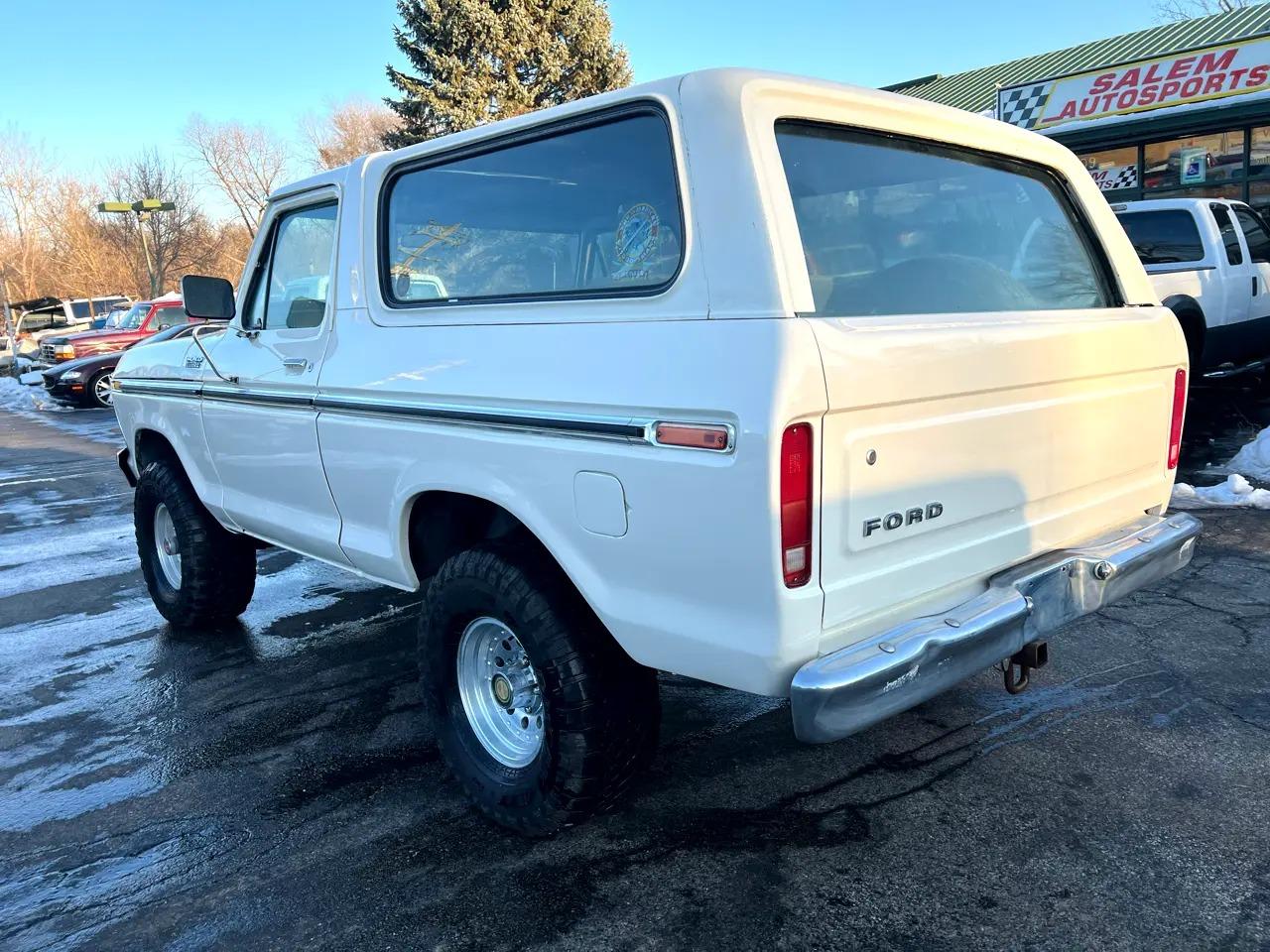 1979 Ford Bronco - 5