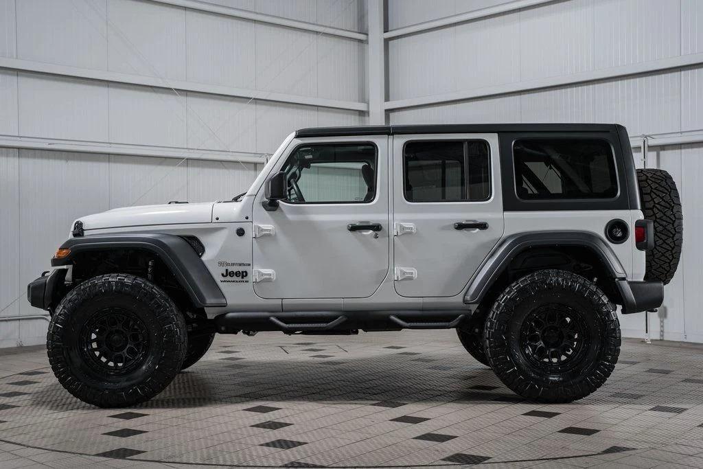  Jeep Wrangler