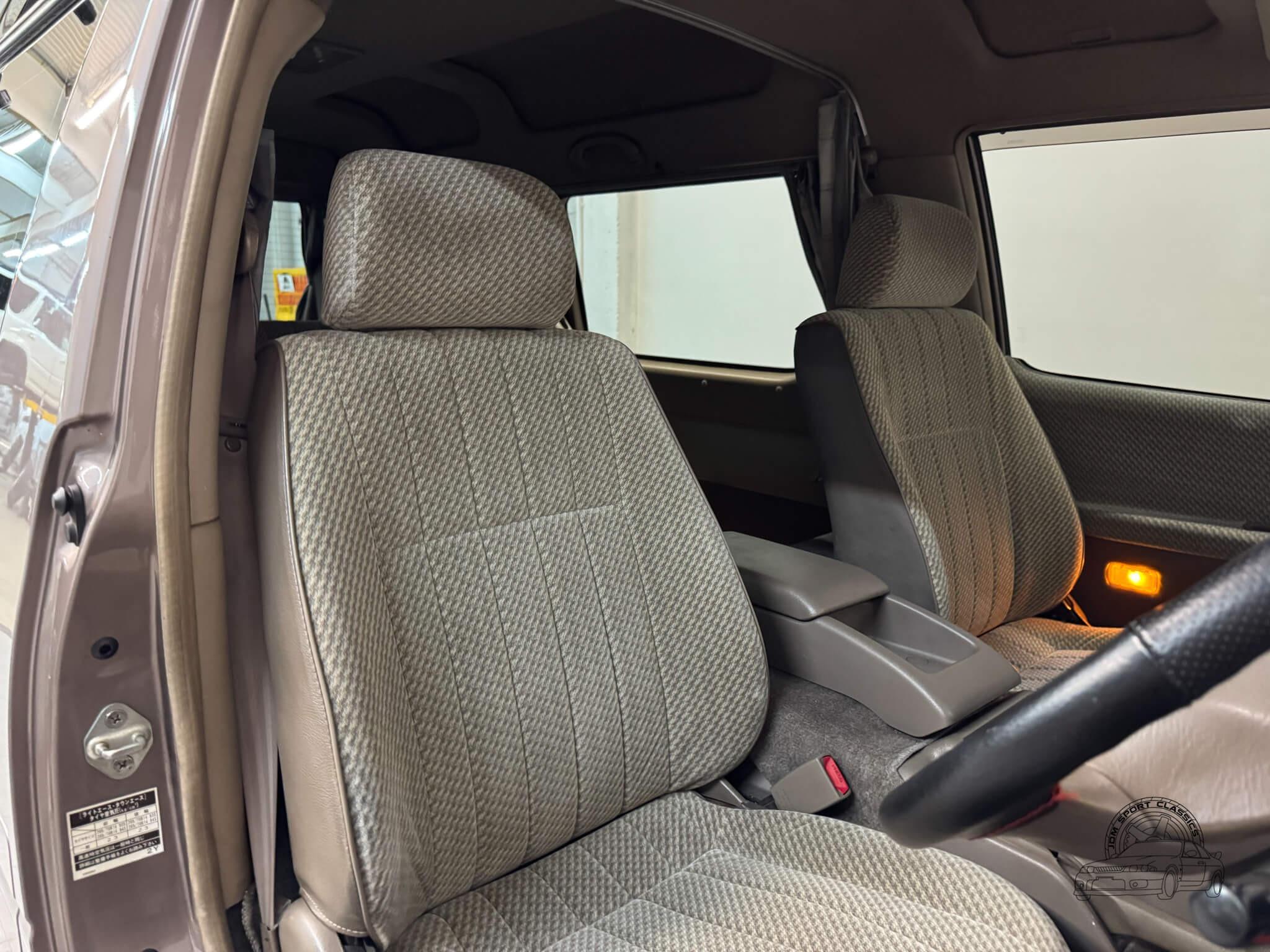 1994 Toyota TownAce Super Extra Skylite Roof