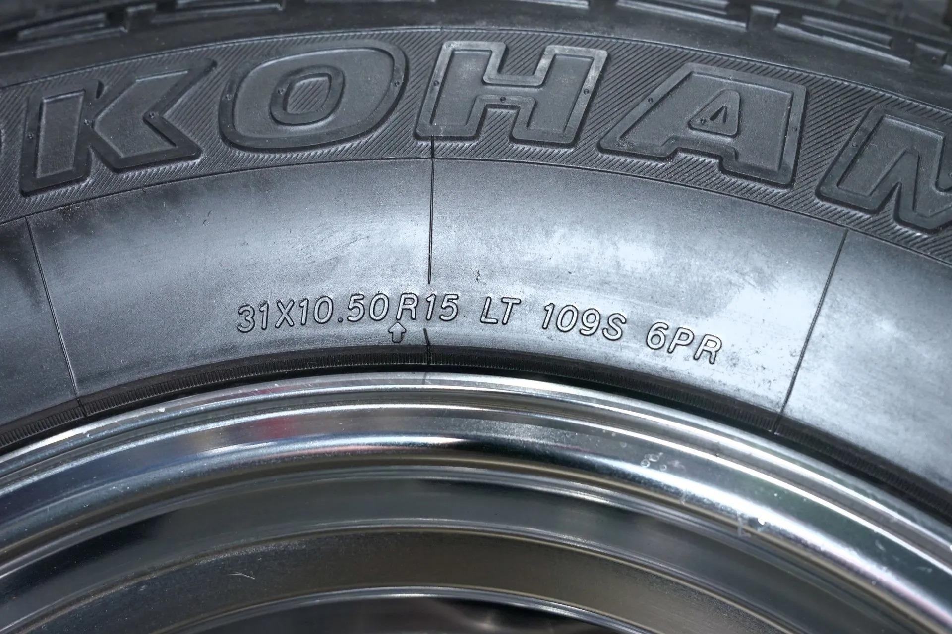 1992 Dodge Ramcharger 150 LE Canyon Sport