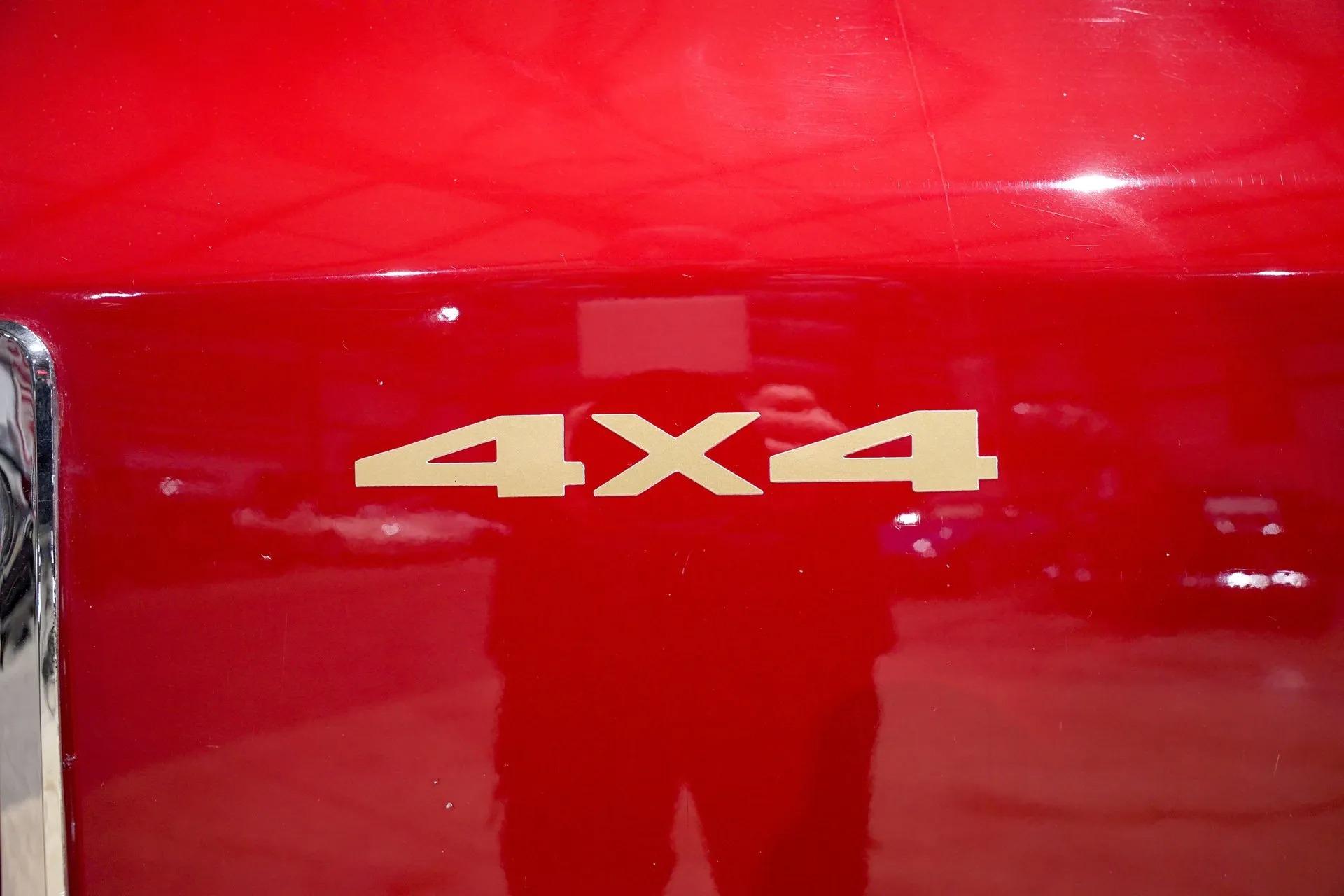 1992 Dodge Ramcharger 150 LE Canyon Sport