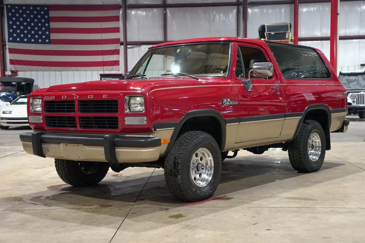 1992 Dodge Ramcharger 150 LE Canyon Sport - 4