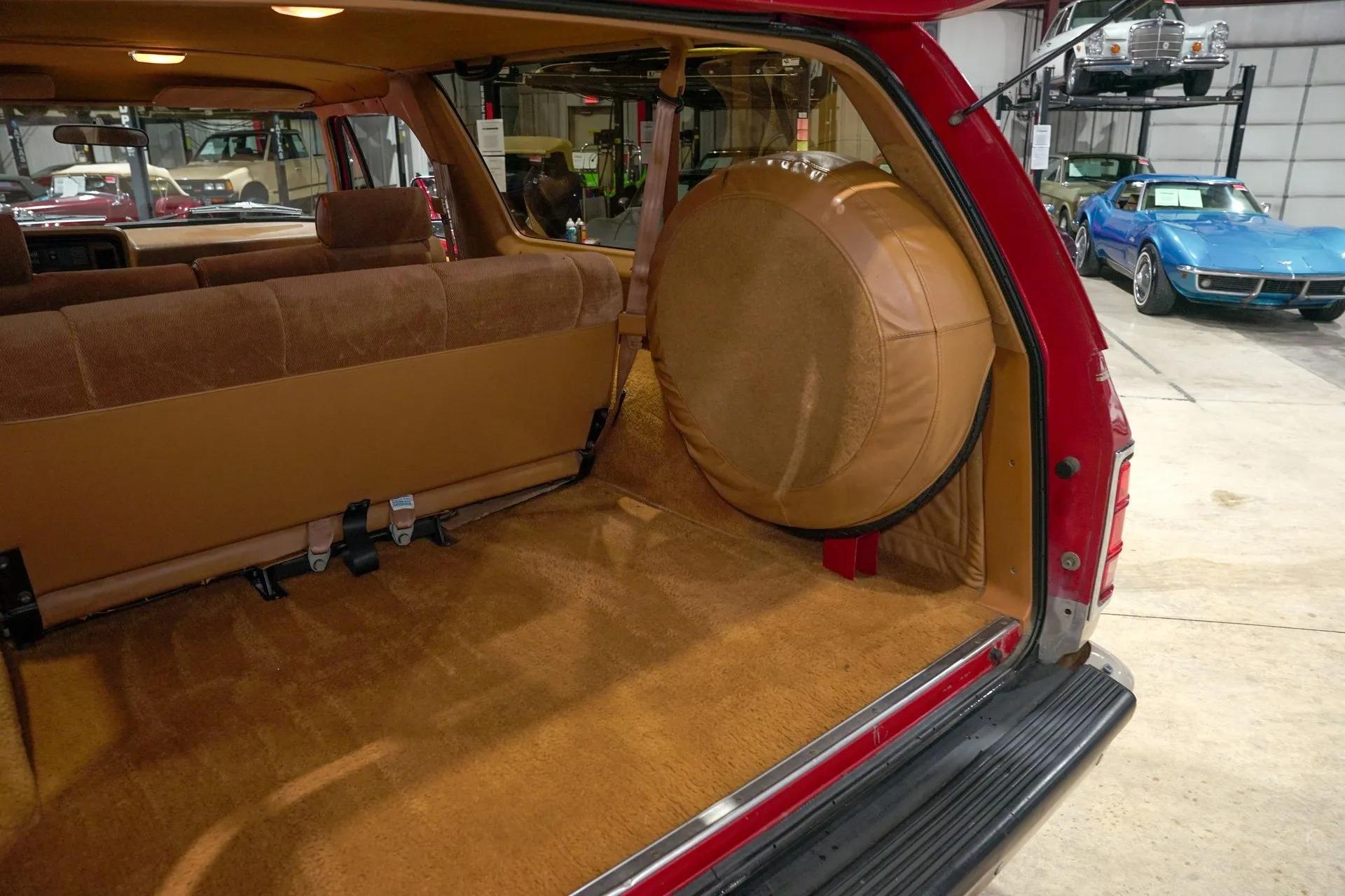 1992 Dodge Ramcharger 150 LE Canyon Sport