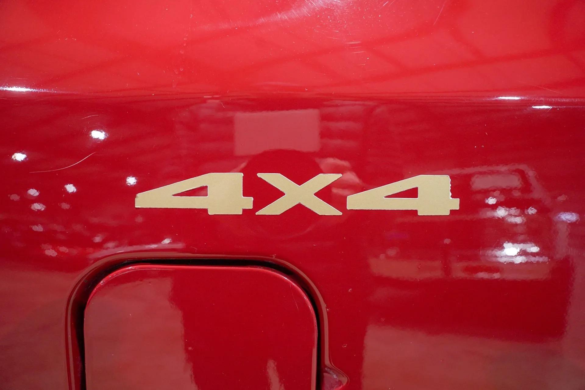 1992 Dodge Ramcharger 150 LE Canyon Sport