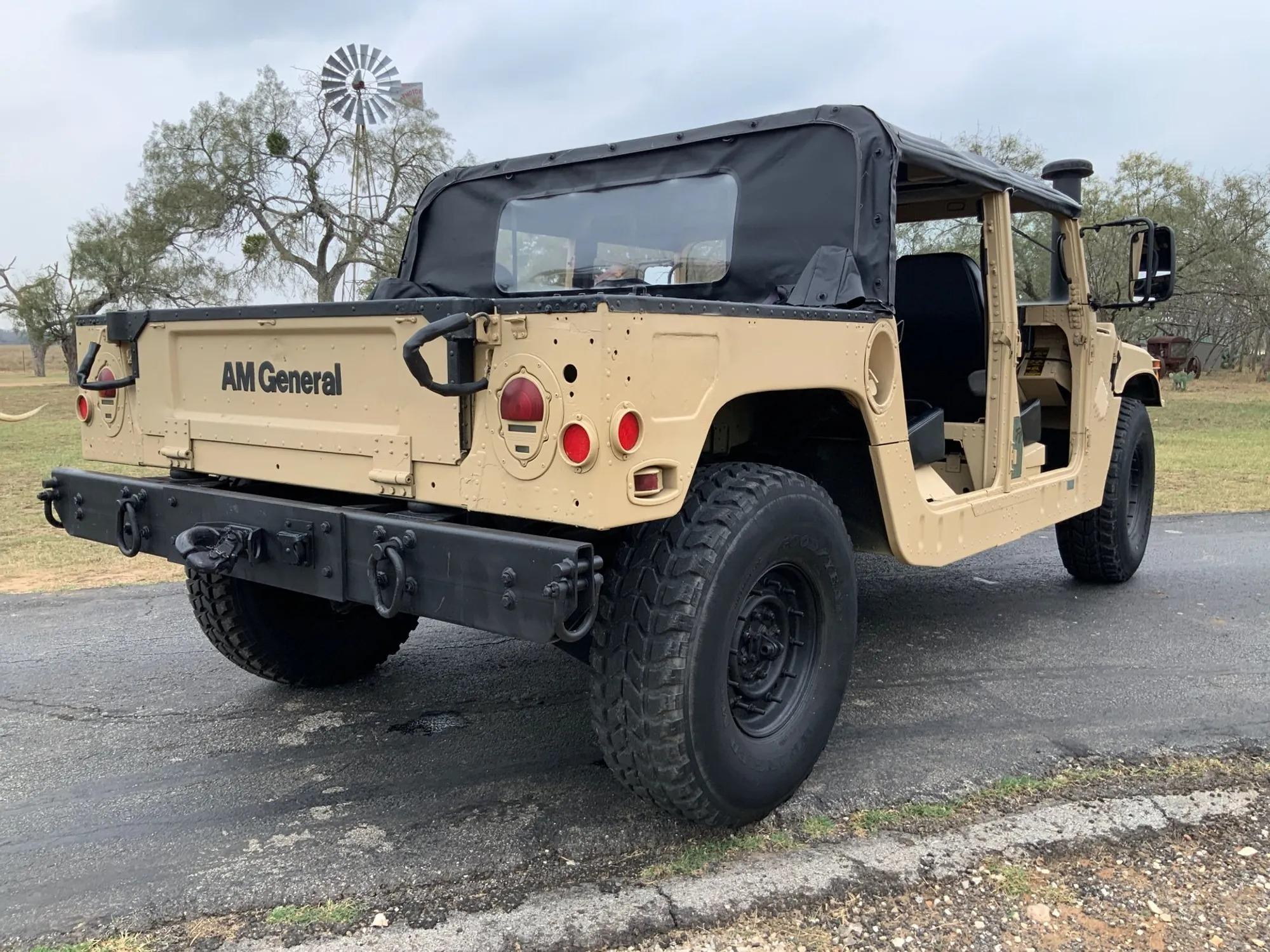 2006 AM General M1097R1