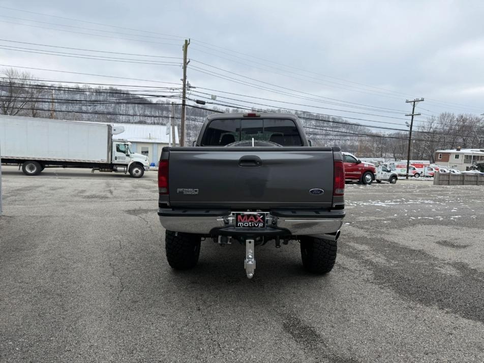 2002 Ford F-250 Lariat