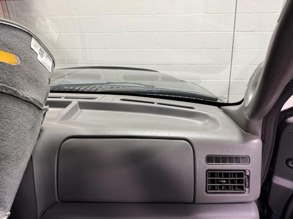 2002 Ford F-250 Lariat