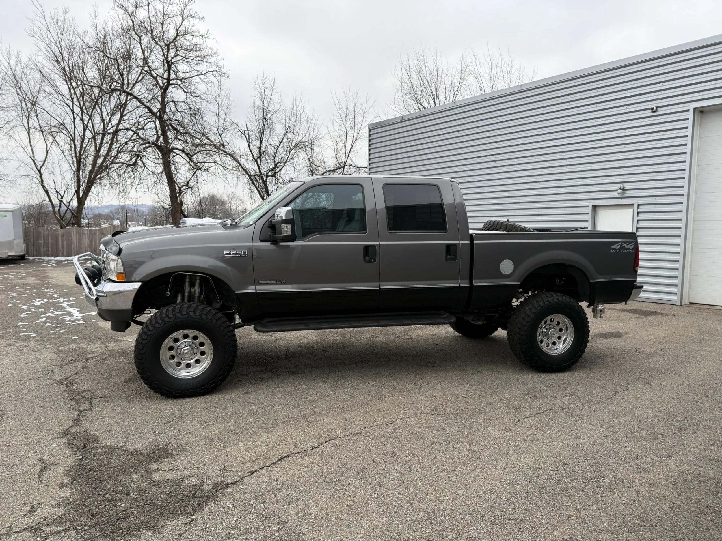2002 Ford F-250 Lariat