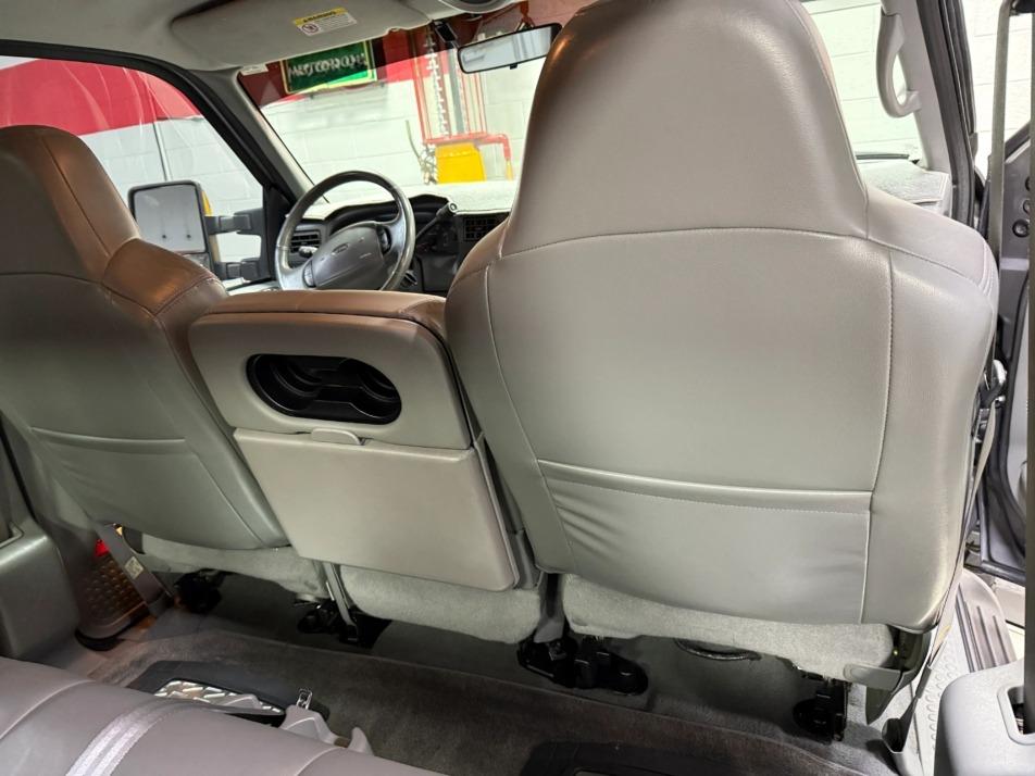 2002 Ford F-250 Lariat