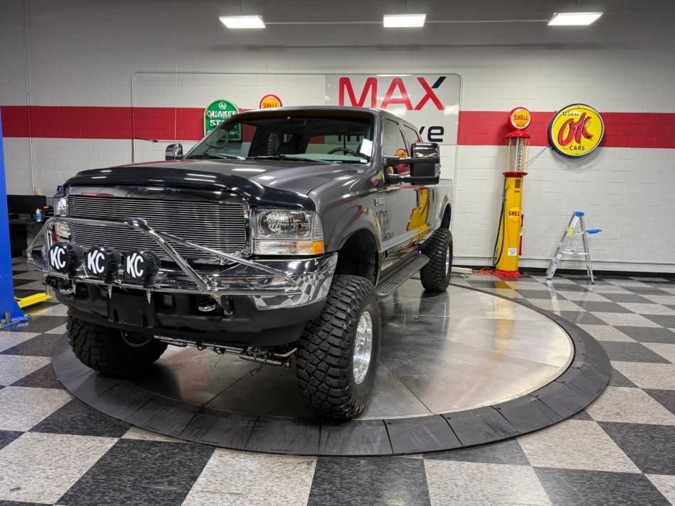 2002 Ford F-250 Lariat - 4