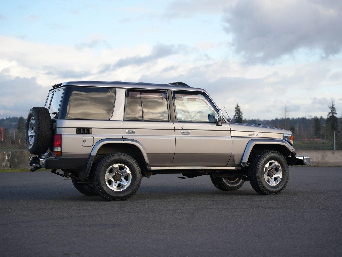 2000 Toyota Land Cruiser ZX - 3