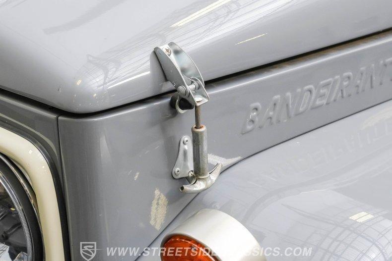 1993 Toyota Land Cruiser FJ45 Bandeirante