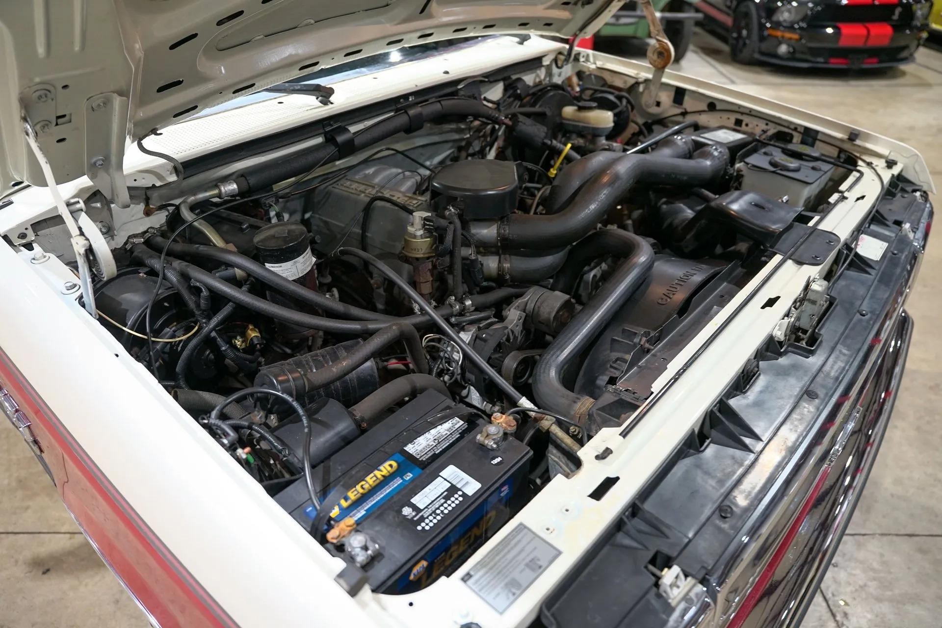 1990 Ford F-150 XLT Lariat