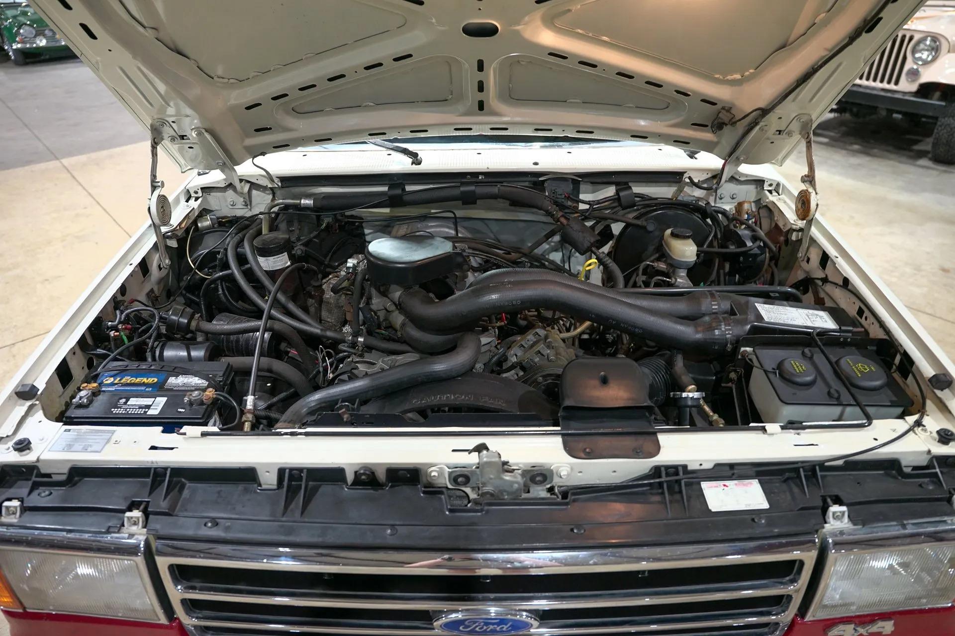 1990 Ford F-150 XLT Lariat