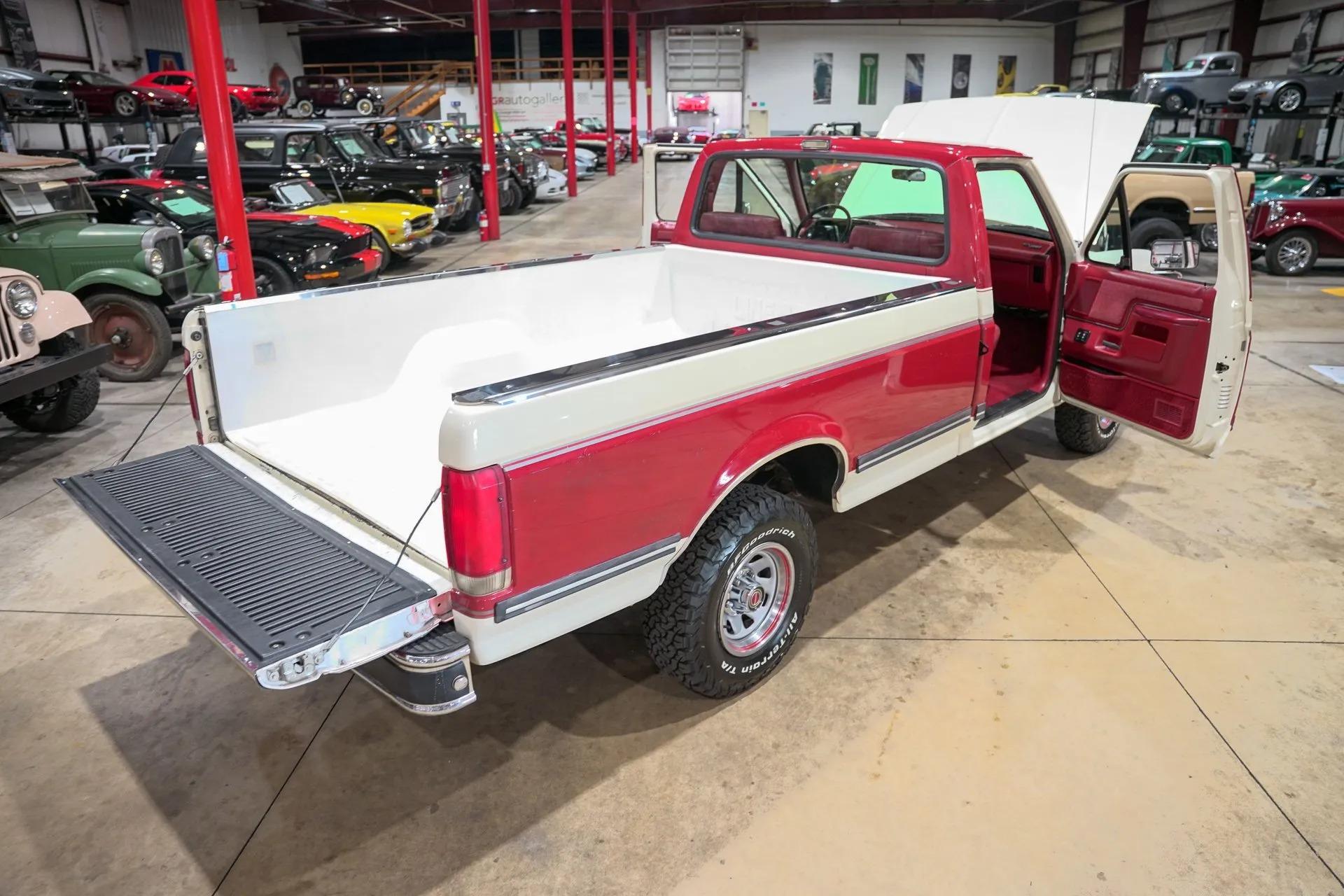 1990 Ford F-150 XLT Lariat