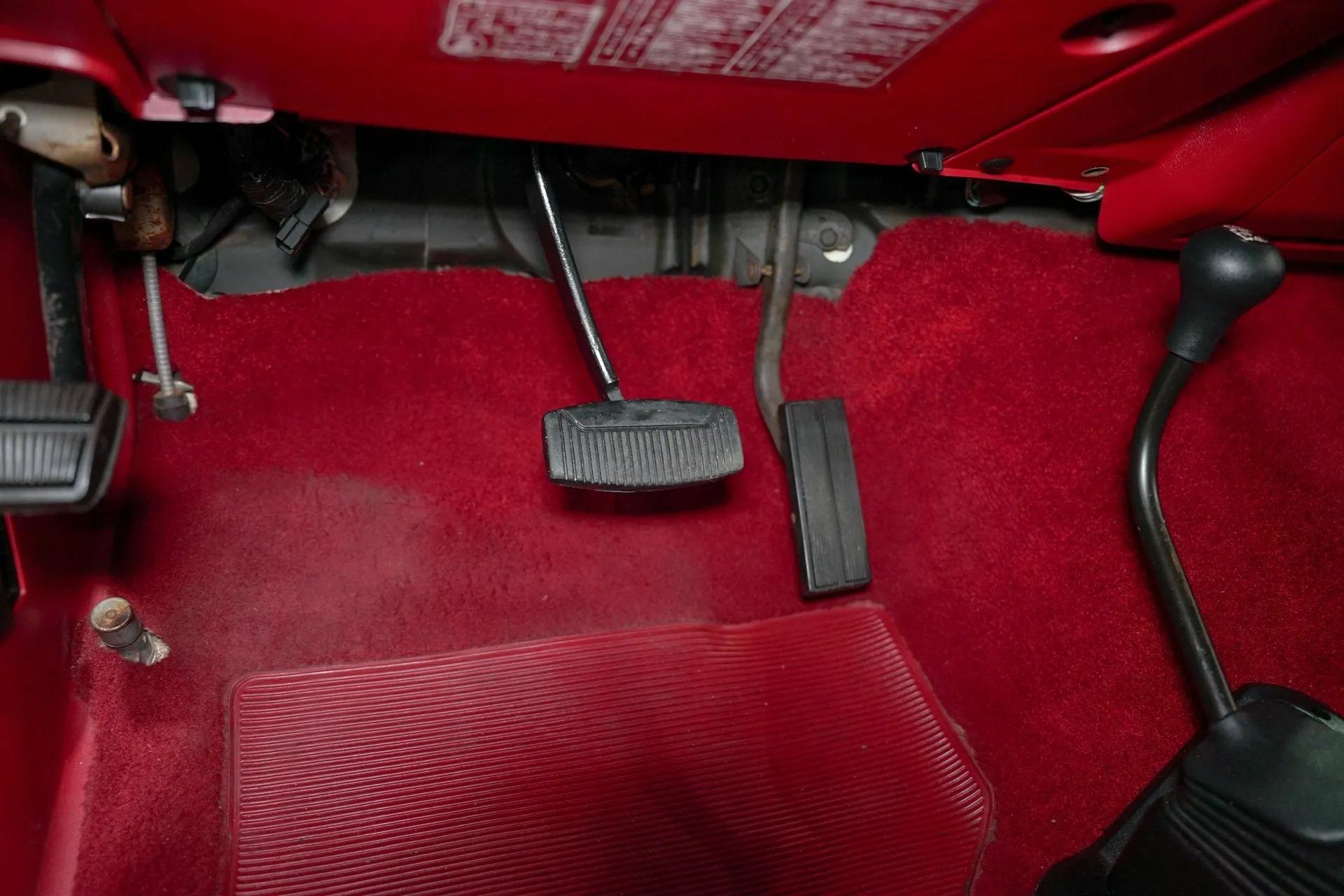 1990 Ford F-150 XLT Lariat