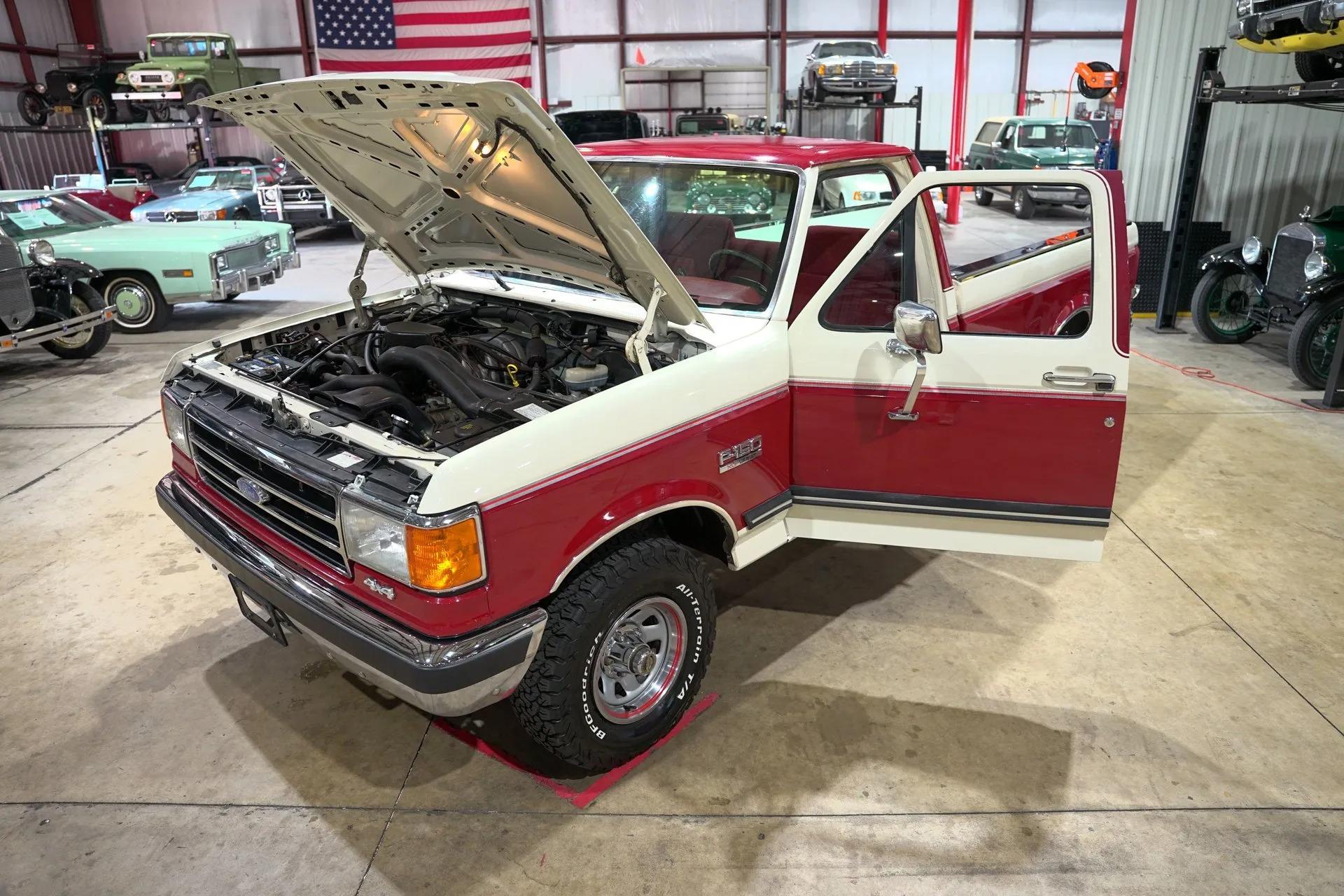 1990 Ford F-150 XLT Lariat