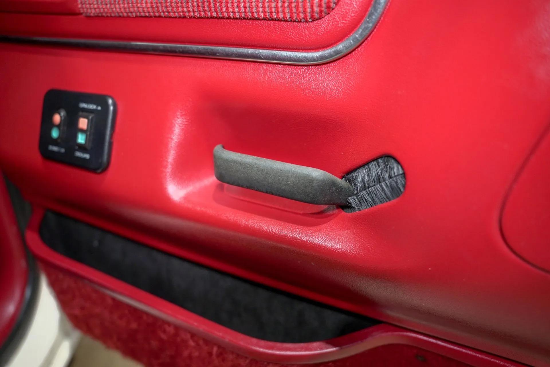 1990 Ford F-150 XLT Lariat