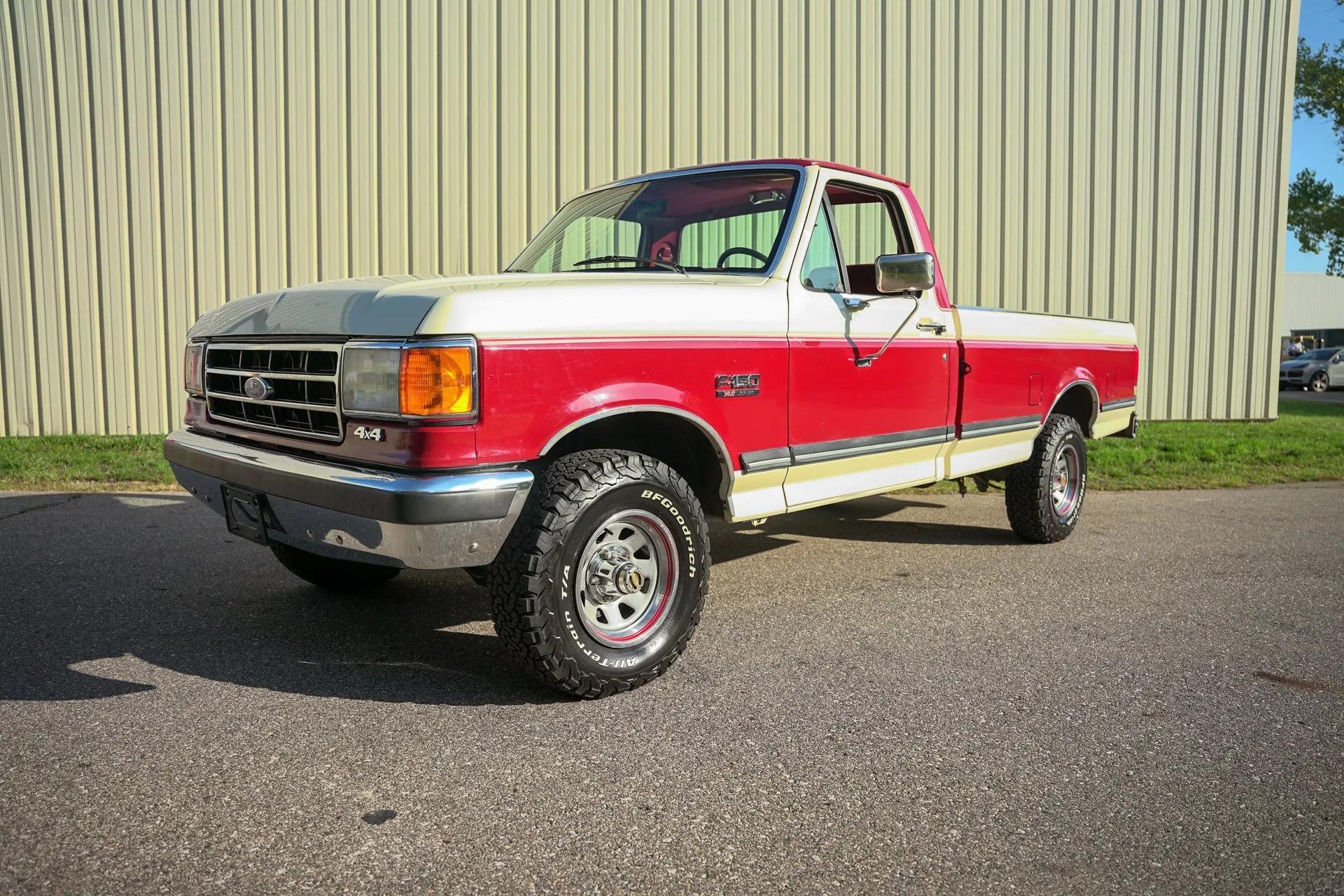 1990 Ford F-150 XLT Lariat - 4