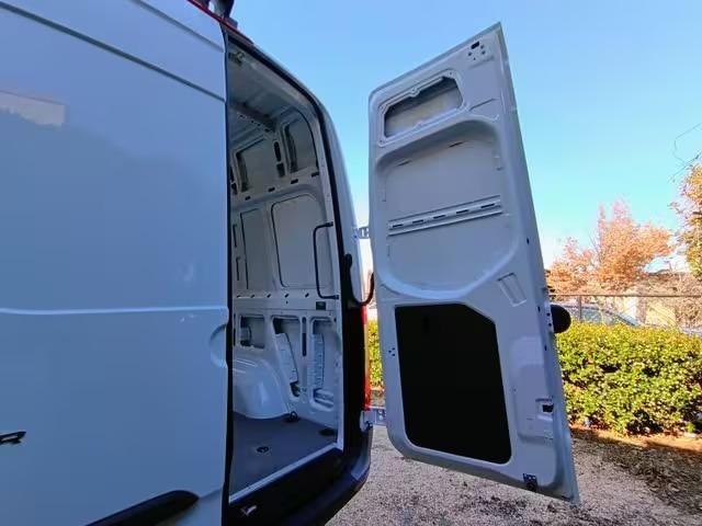 2025 Mercedes-Benz Sprinter 2500