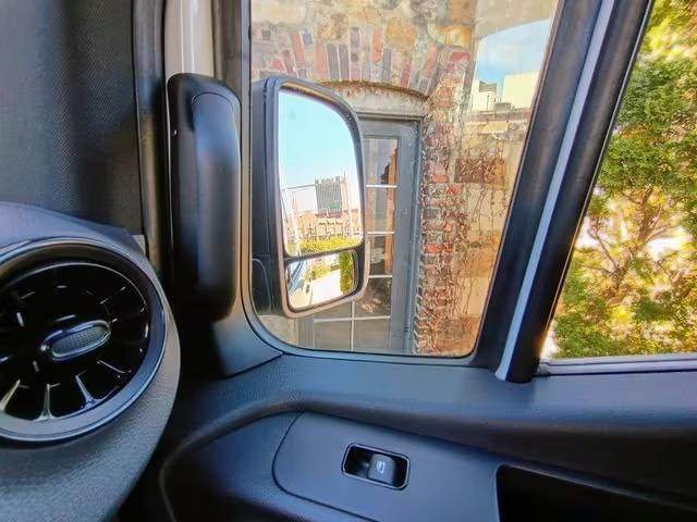 2025 Mercedes-Benz Sprinter 2500