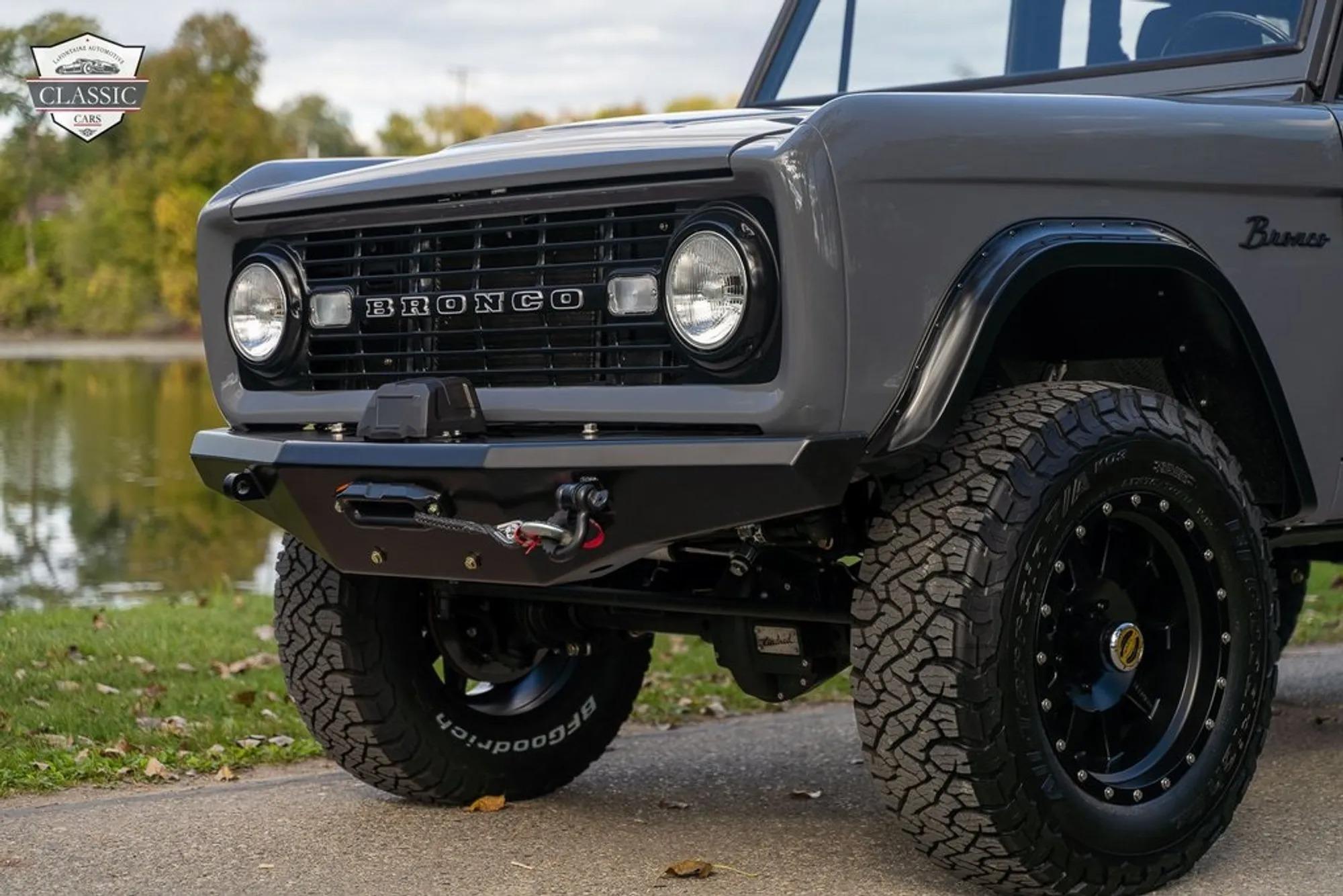 1972 Ford Bronco Trail Edition