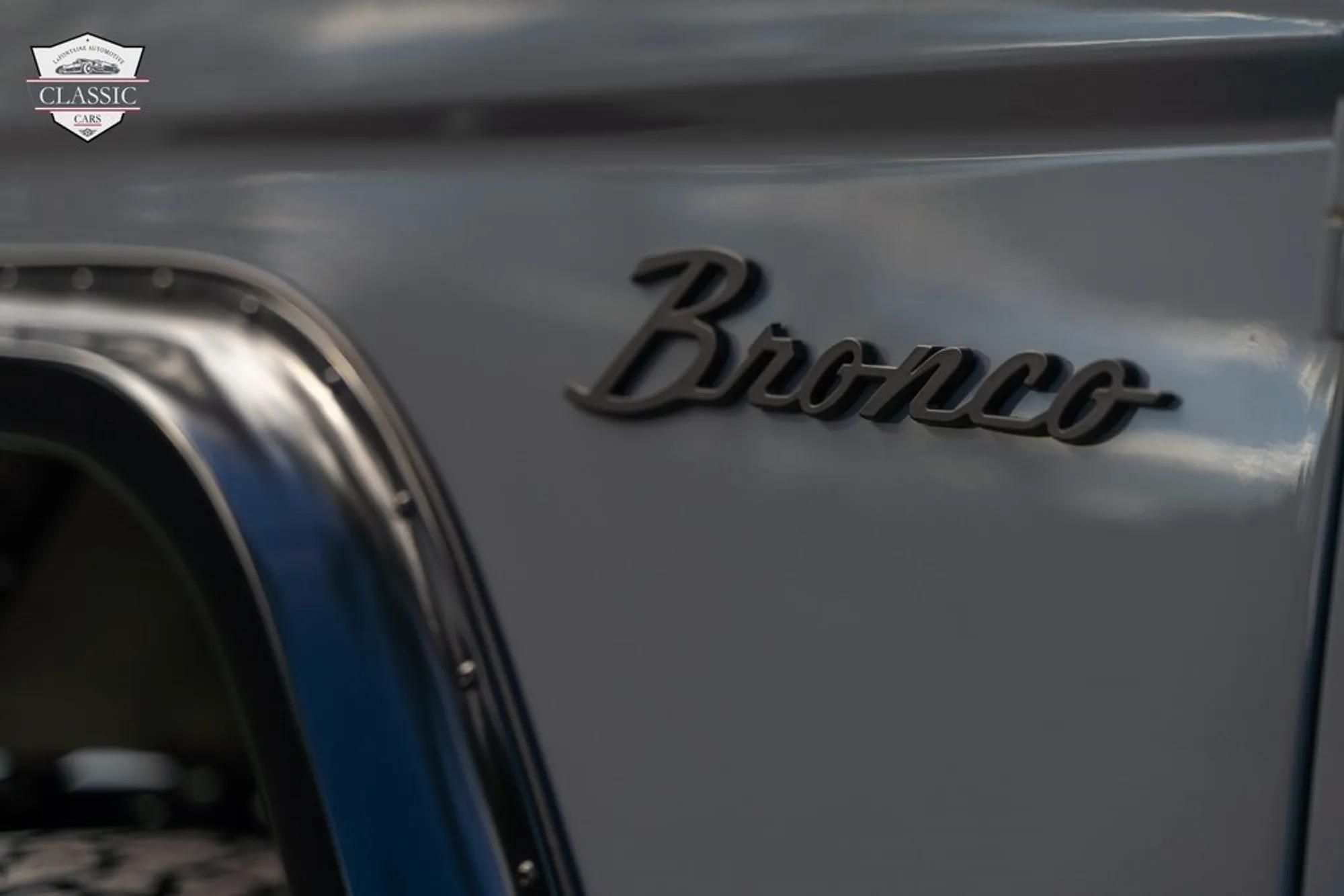 1972 Ford Bronco Trail Edition