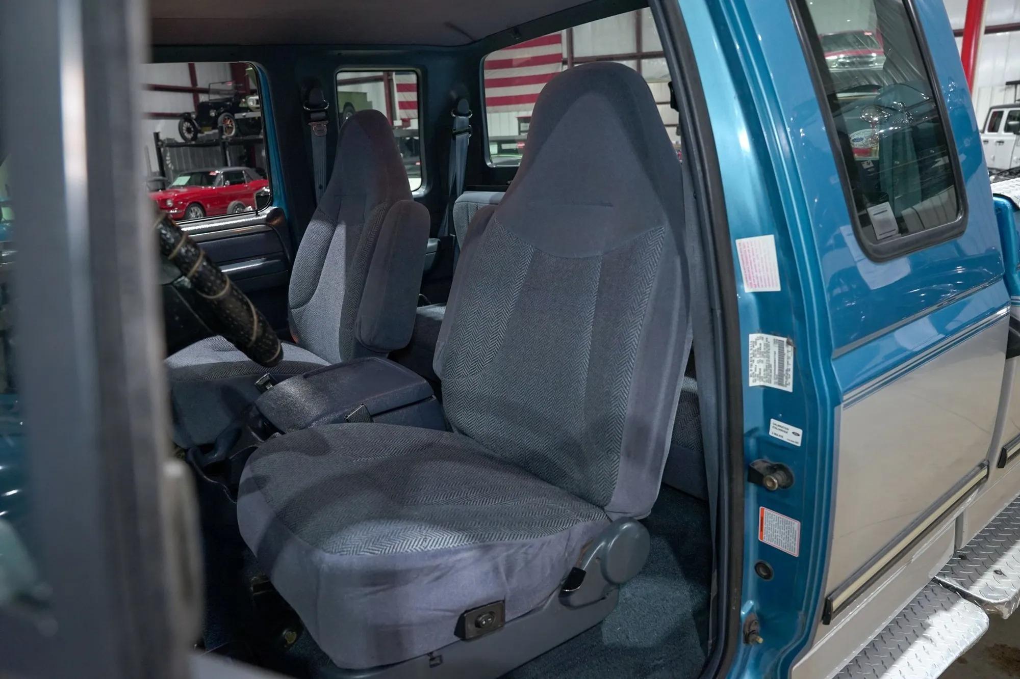 1992 Ford F-250 XLT 4×4